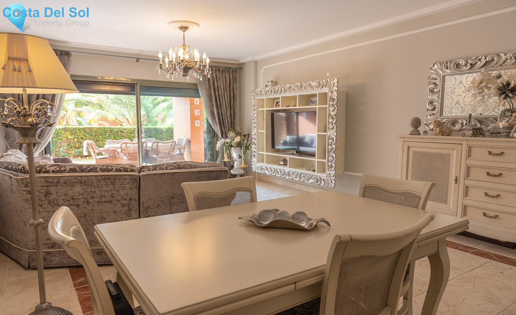 Ground Floor Apartment in Benahavís-1199824