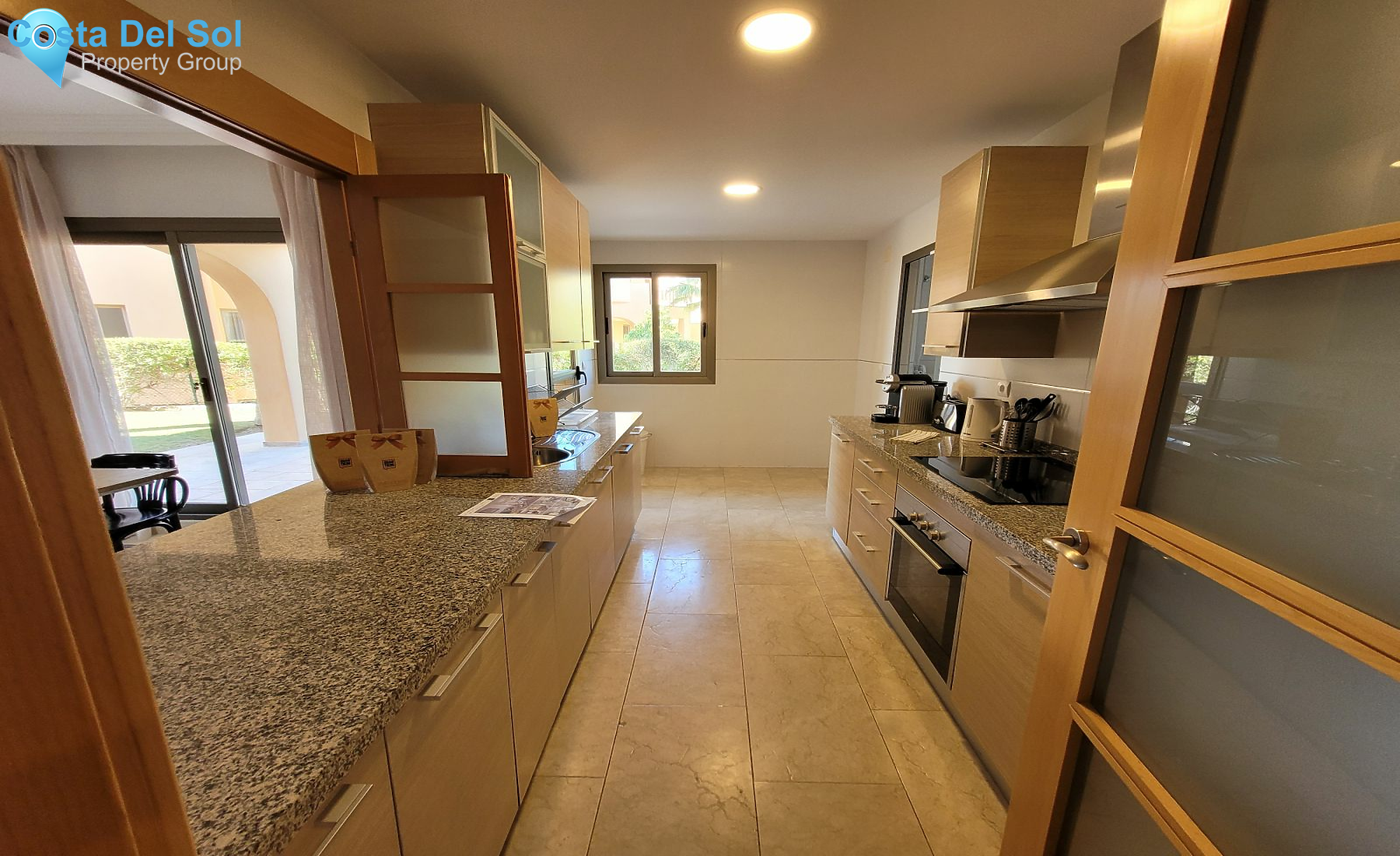Ground Floor Apartment in Benahavís-1206733