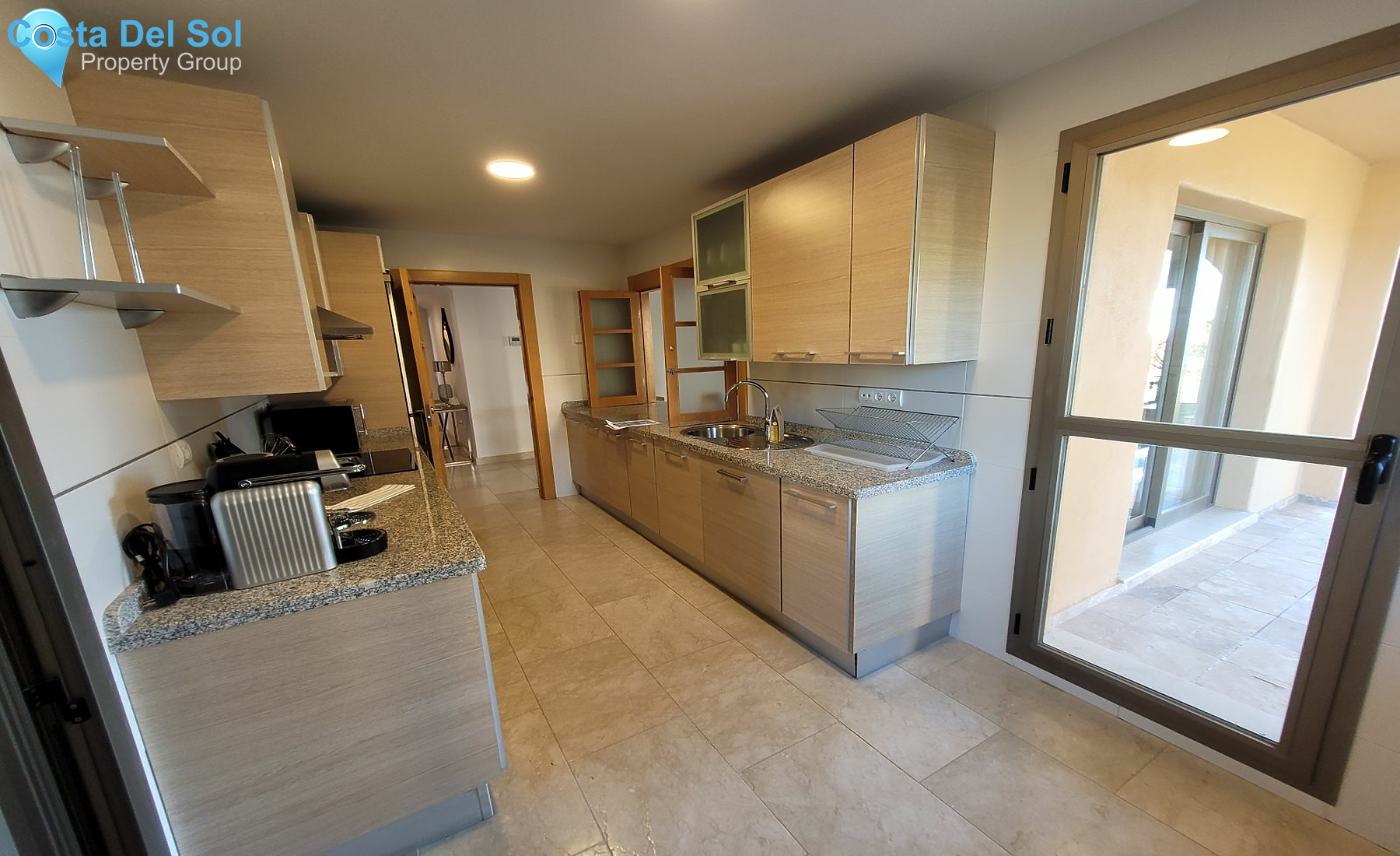 Ground Floor Apartment in Benahavís-1206737