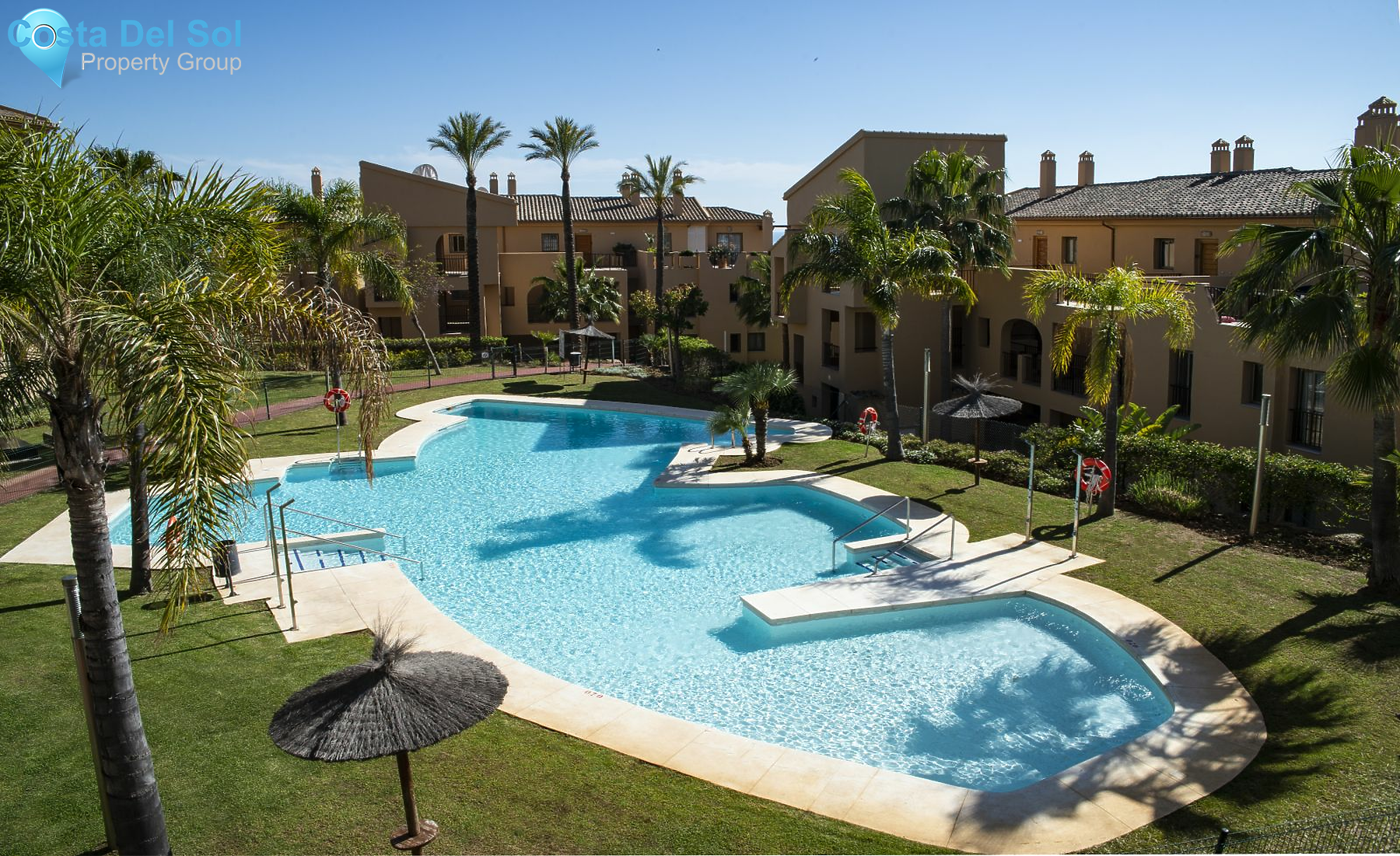 Ground Floor Apartment in Benahavís-1206728
