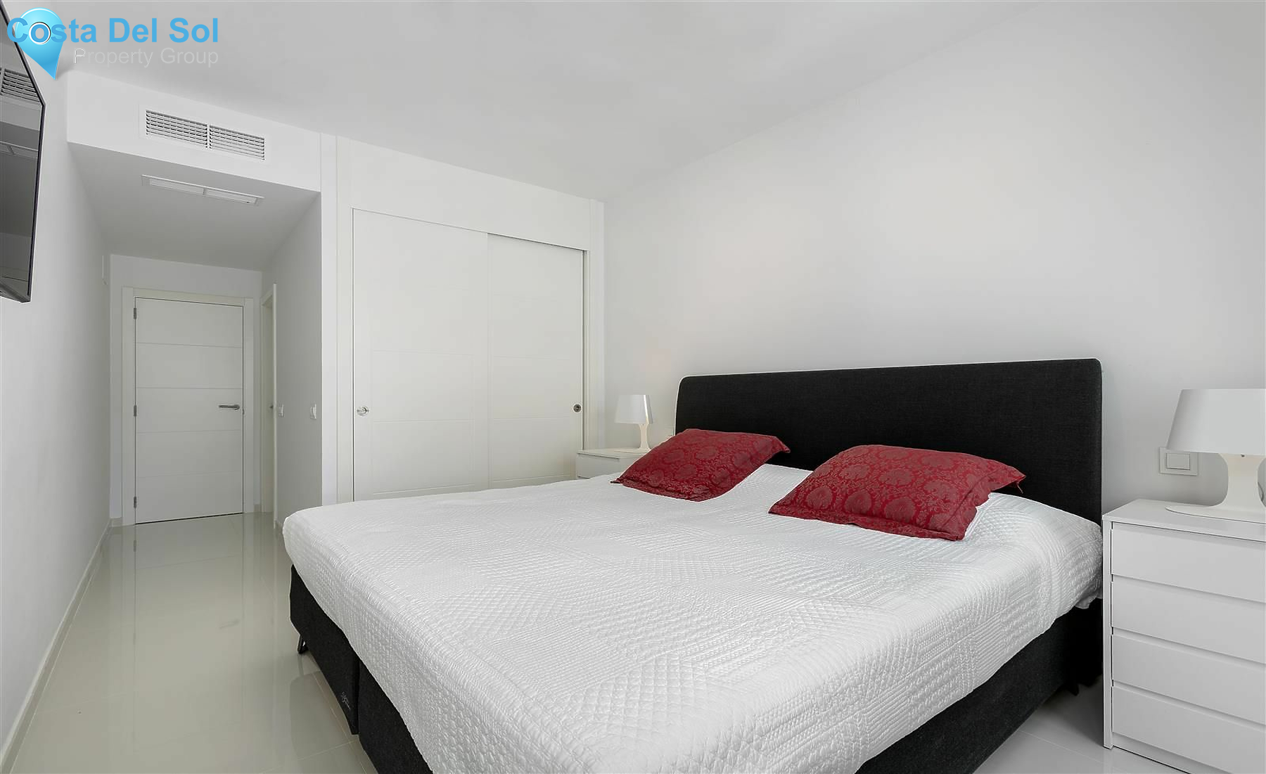 Ground Floor Apartment in Benahavís-1468203