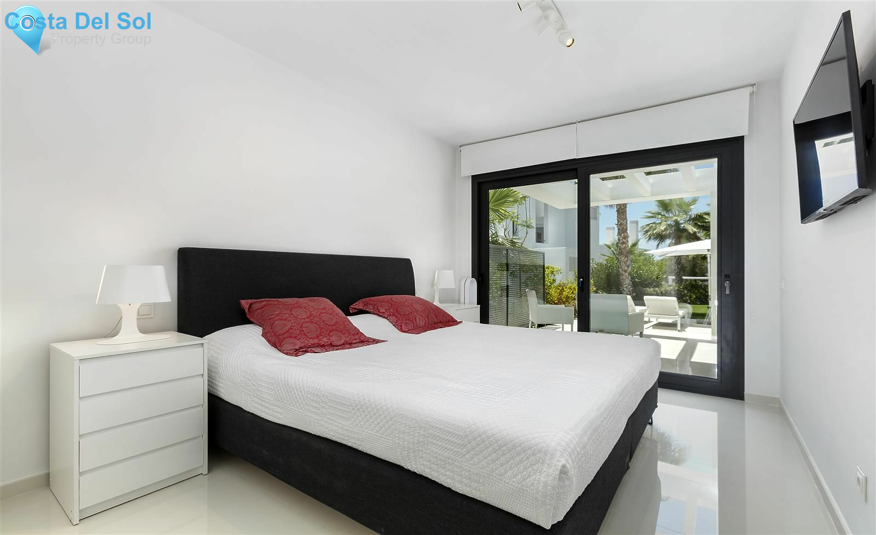 Ground Floor Apartment in Benahavís-1468207