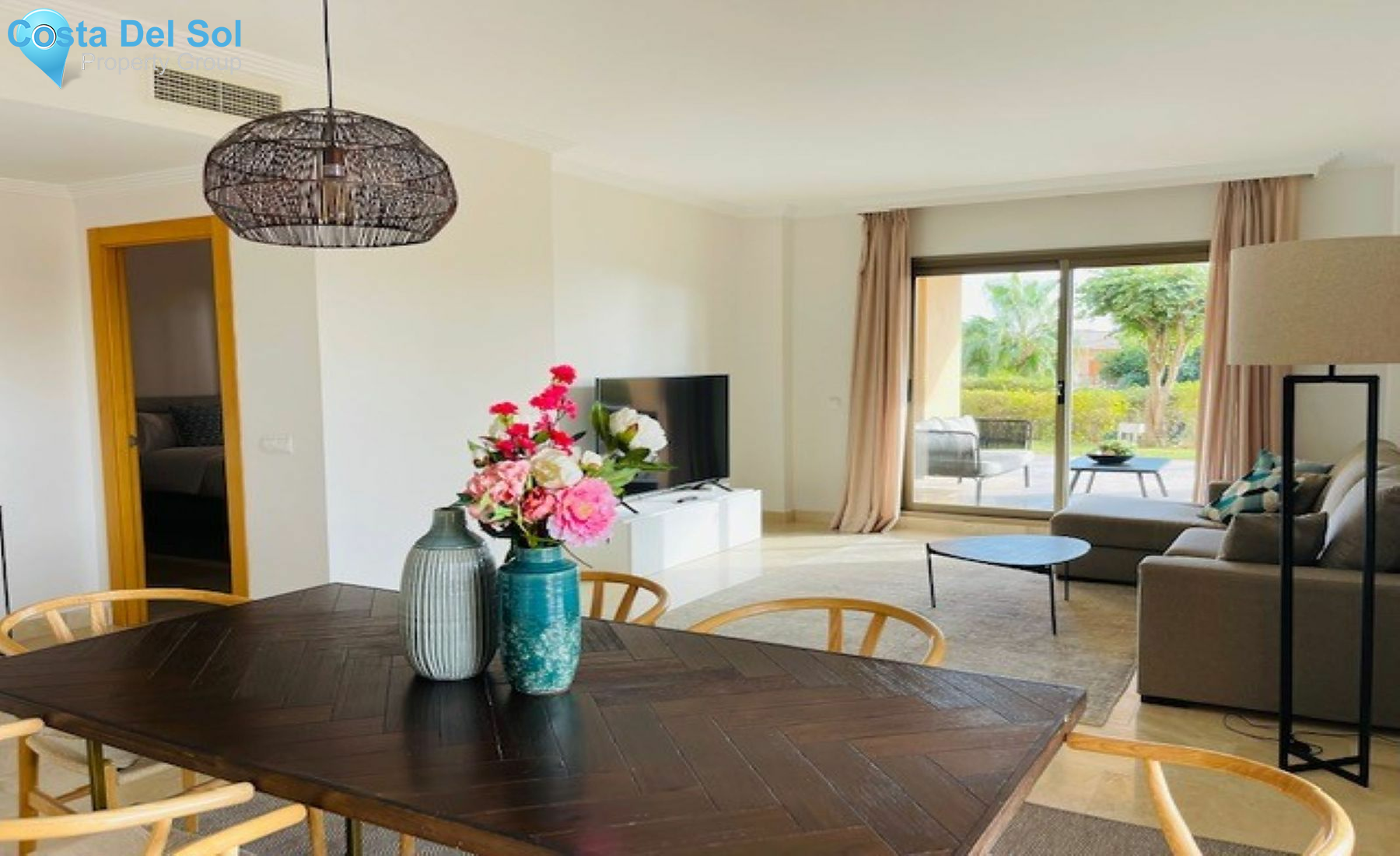 Ground Floor Apartment in Benahavís-1481876