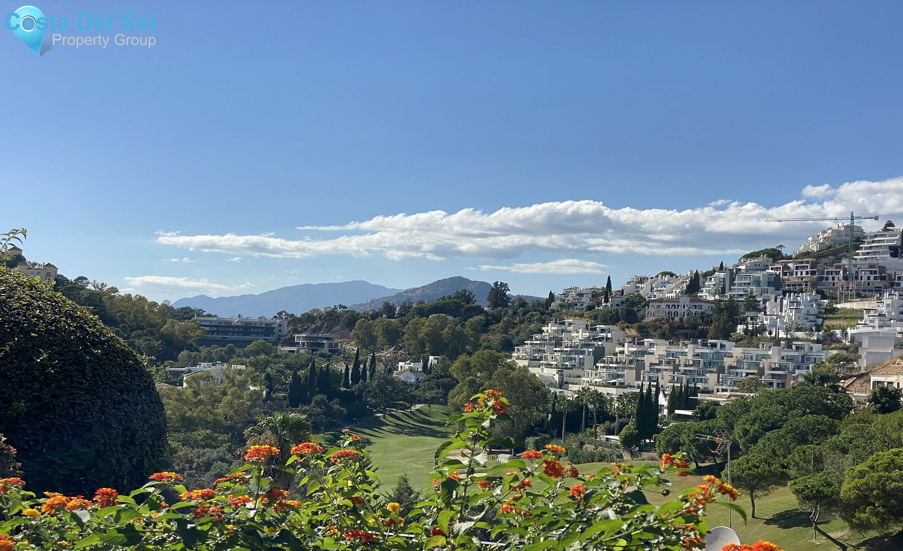 Ground Floor Apartment in Benahavís-1486046
