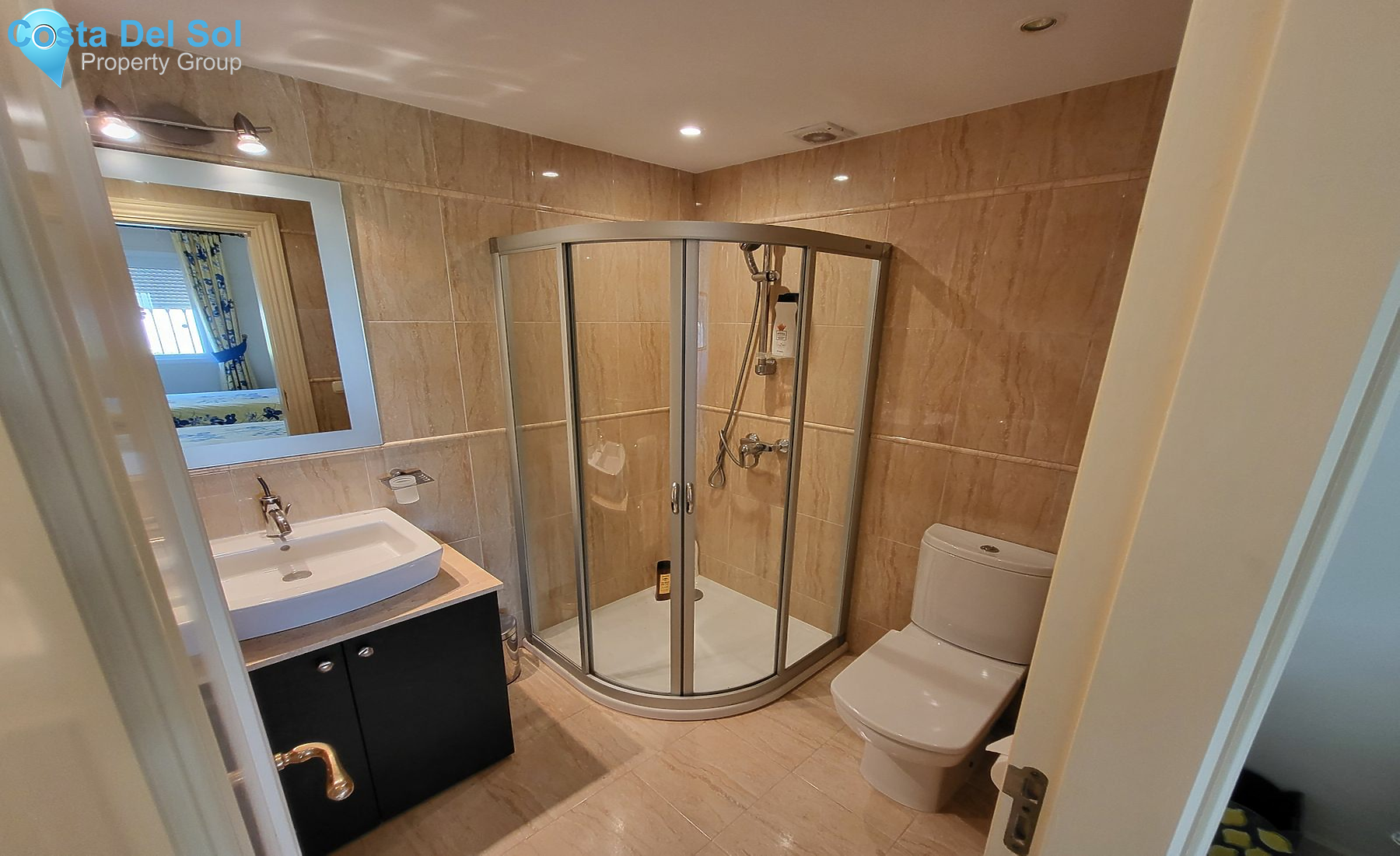 Ground Floor Apartment in Benahavís-1486119