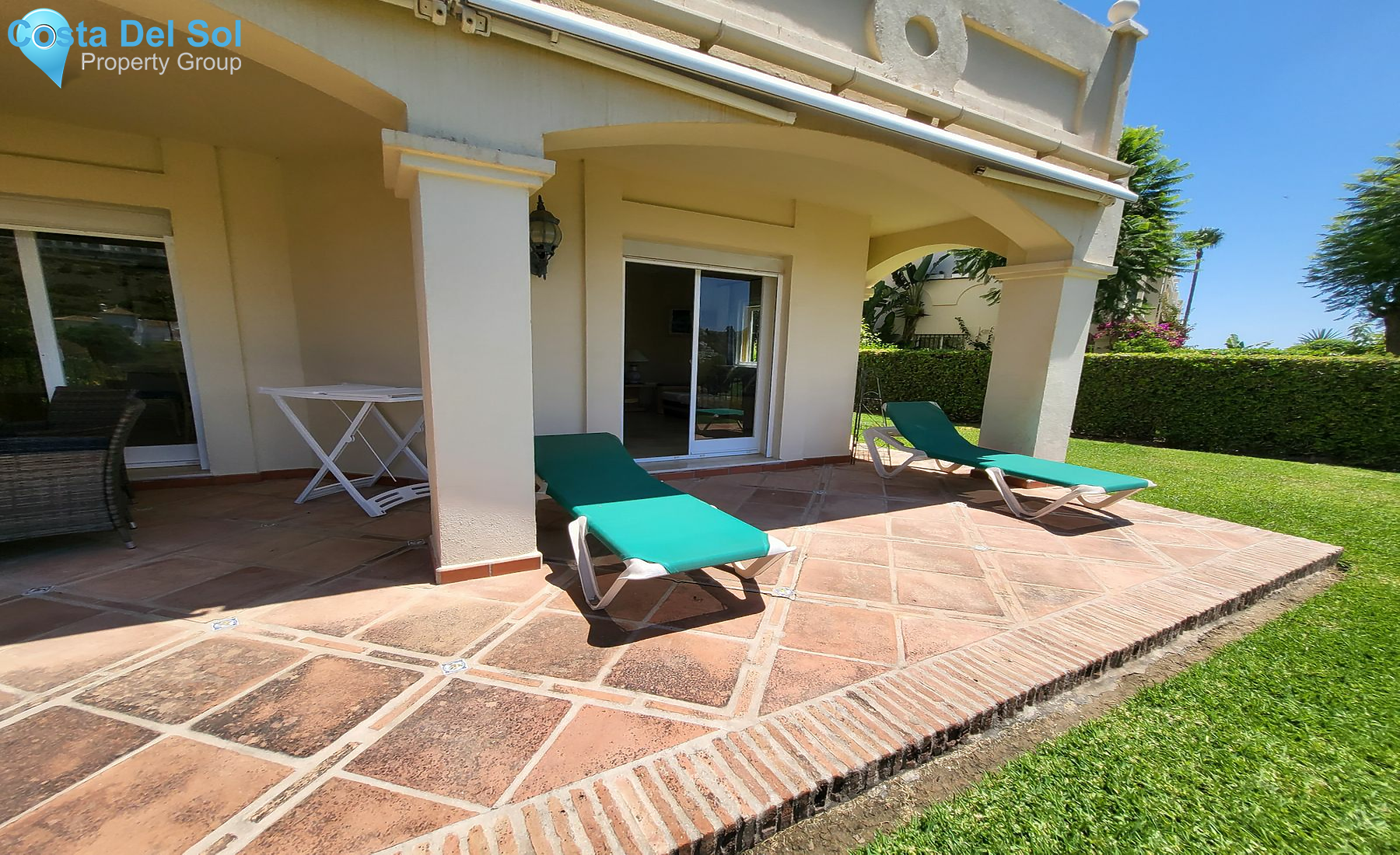 Ground Floor Apartment in Benahavís-1486126