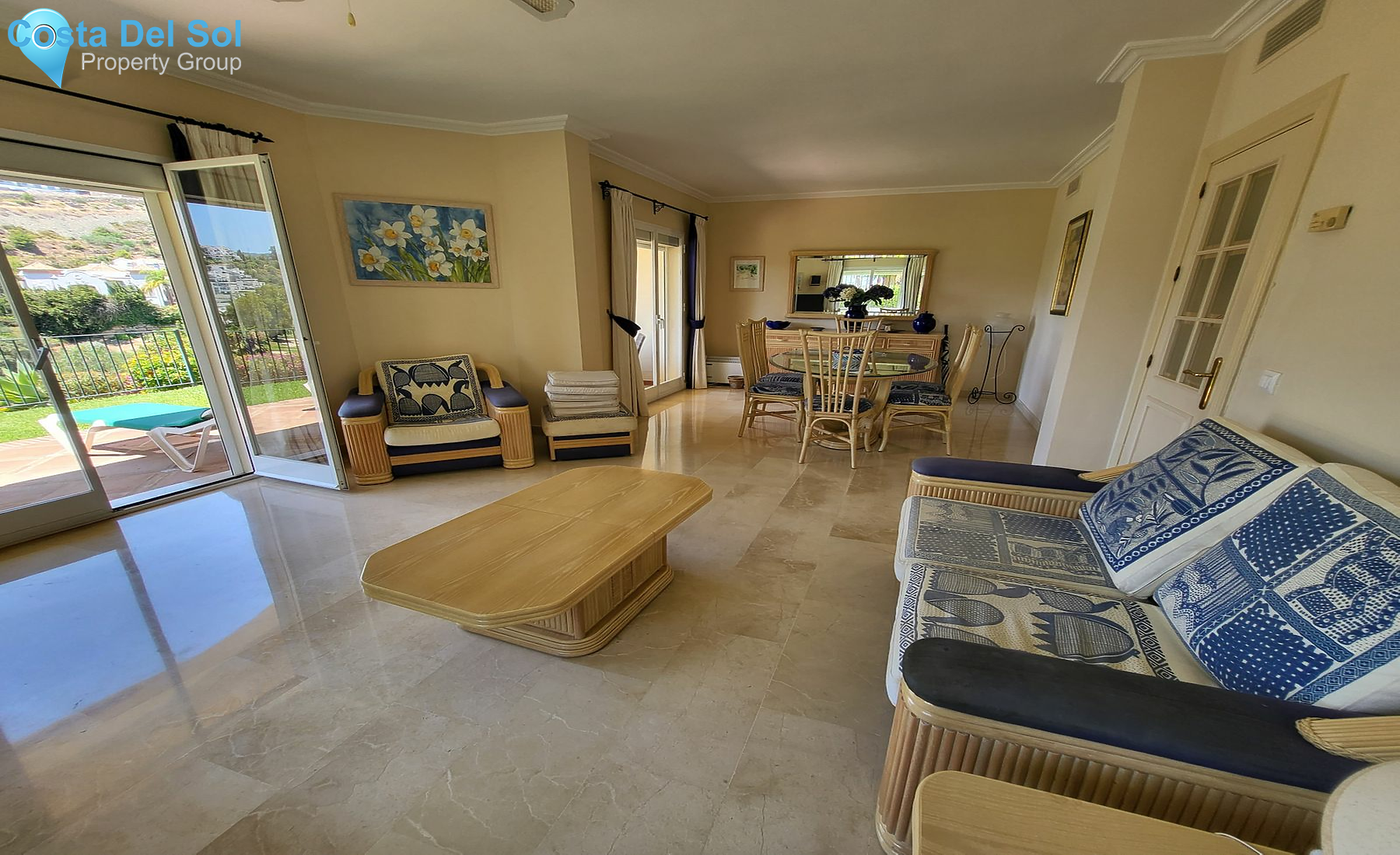 Ground Floor Apartment in Benahavís-1486112