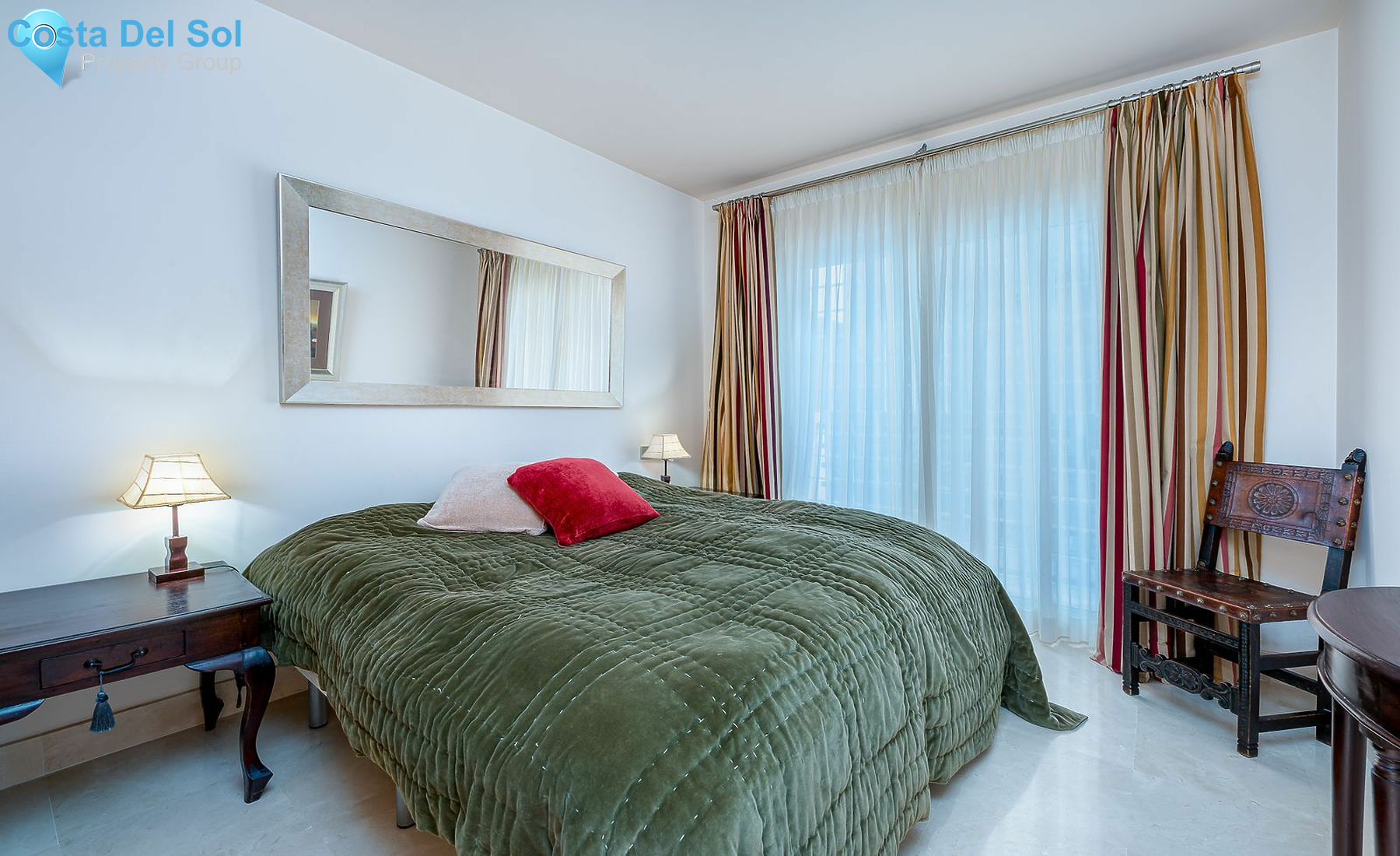 Ground Floor Apartment in Benahavís-1516033
