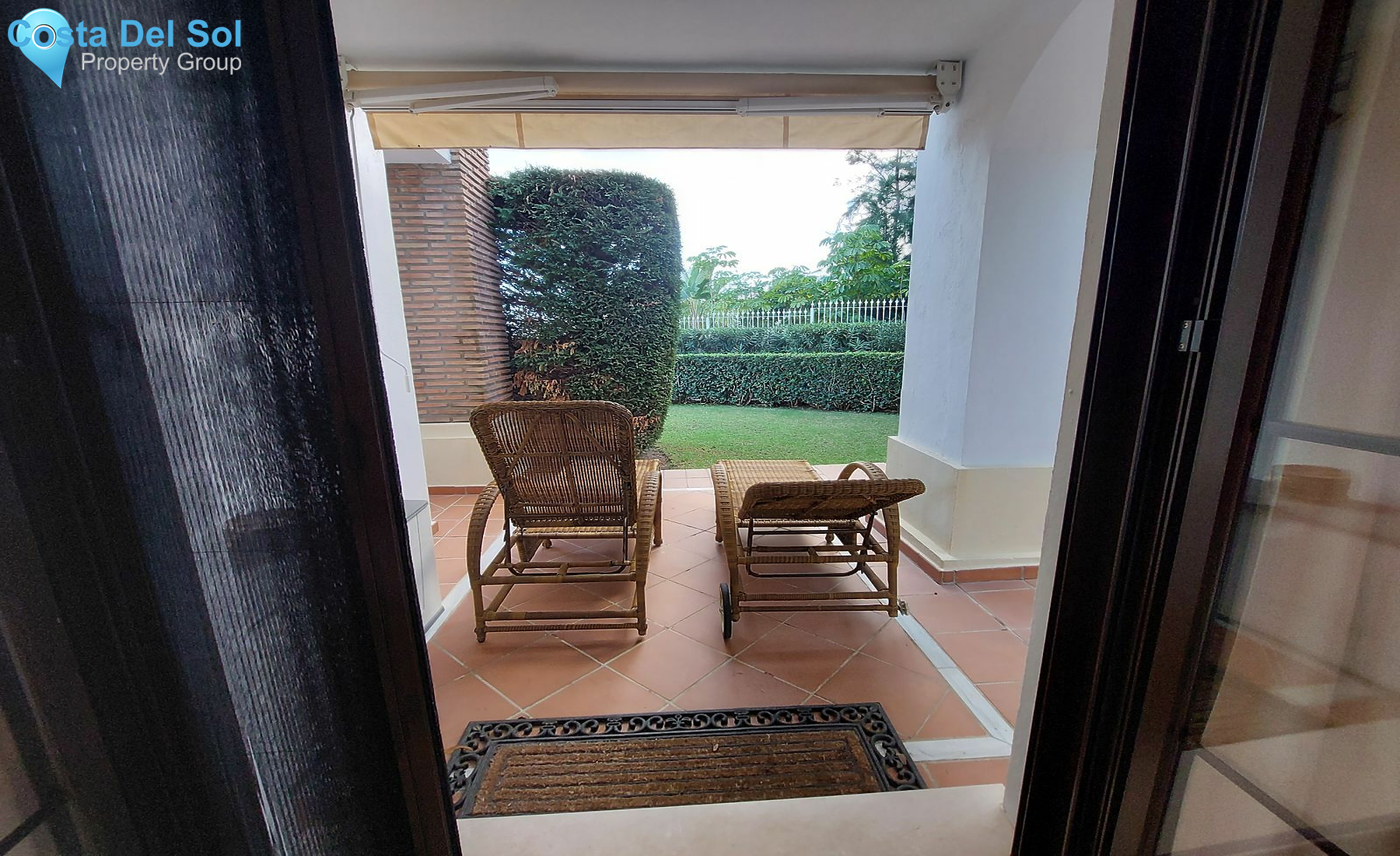 Ground Floor Apartment in Benahavís-1550520