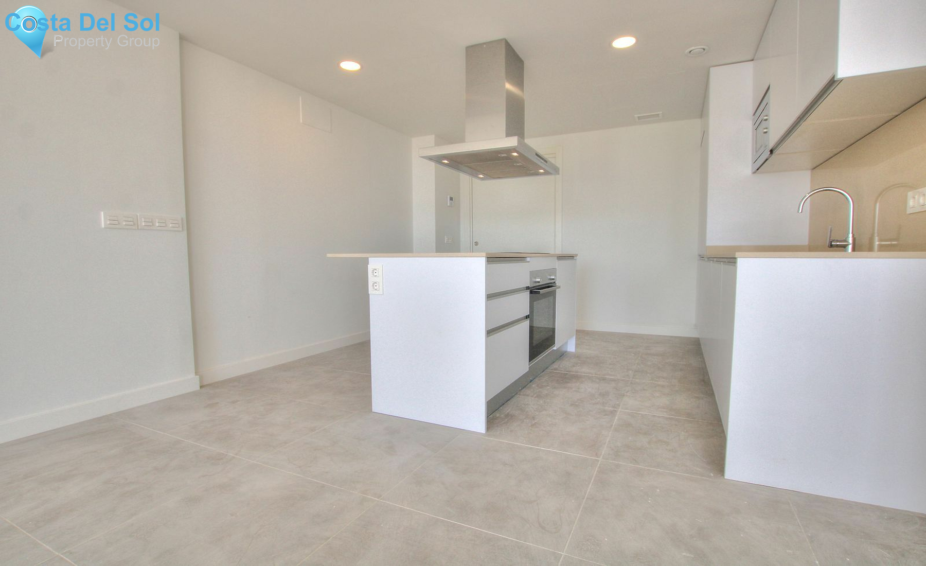 Ground Floor Apartment in Benalmadena Costa-1497294