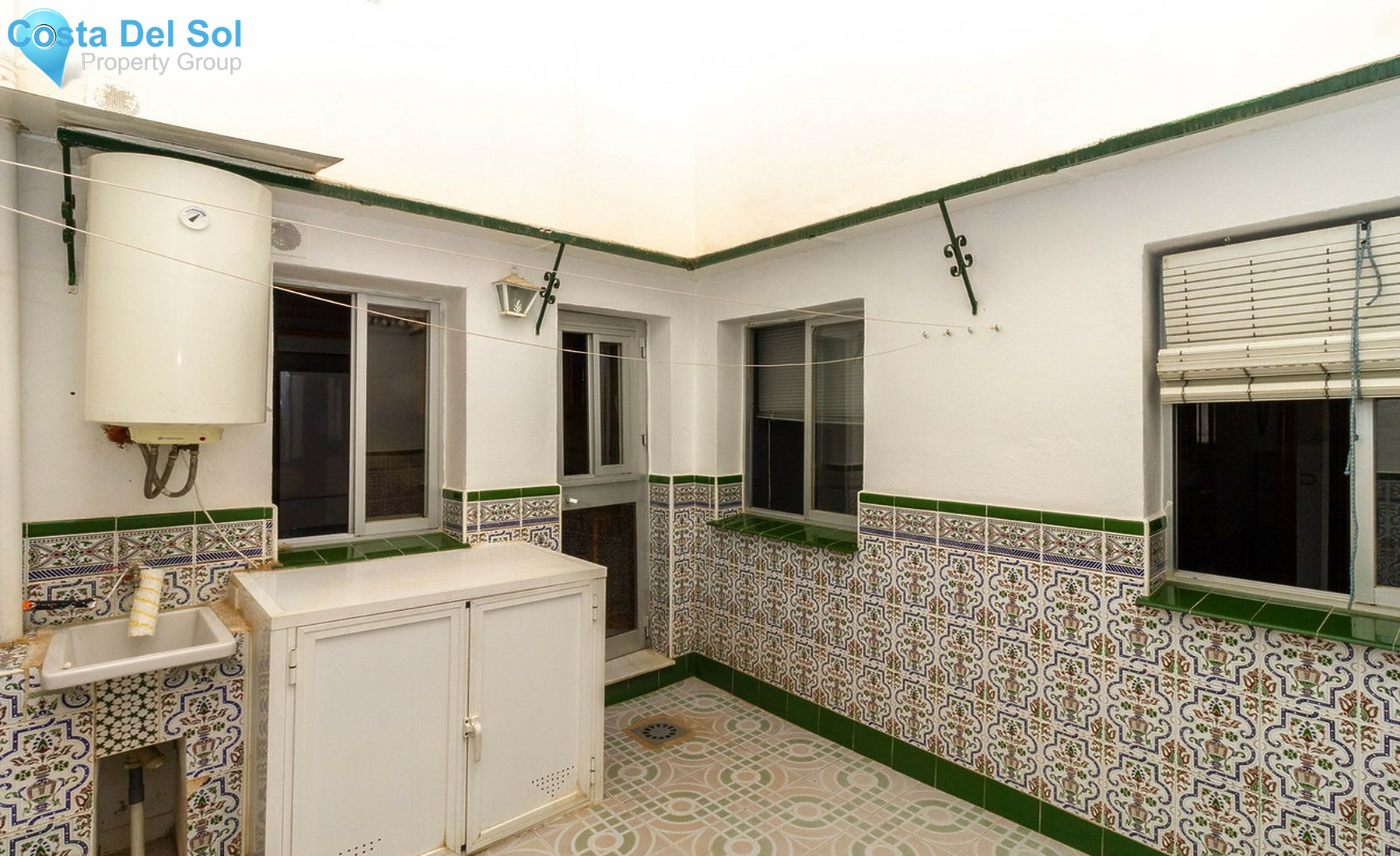 Ground Floor Apartment in Benalmadena Pueblo-1404567