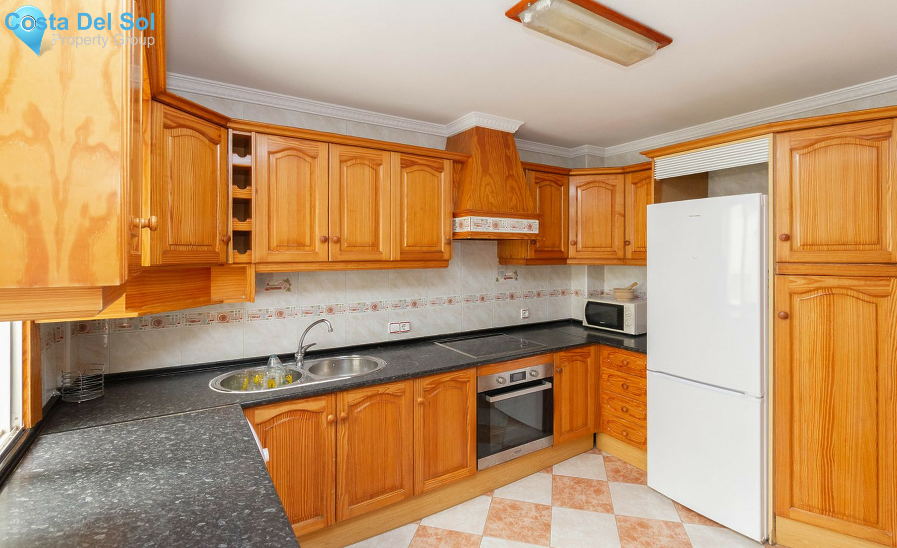 Ground Floor Apartment in Benalmadena Pueblo-1404554