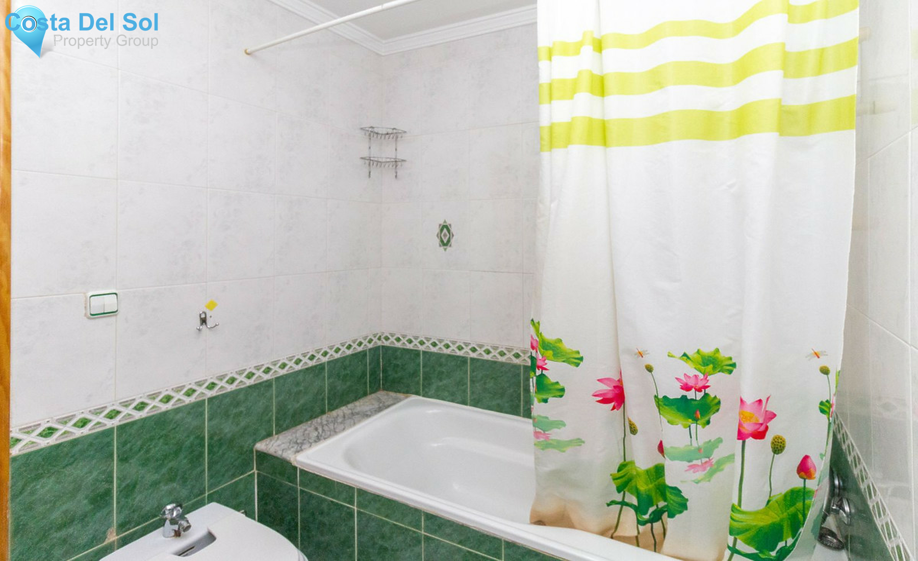 Ground Floor Apartment in Benalmadena Pueblo-1404558