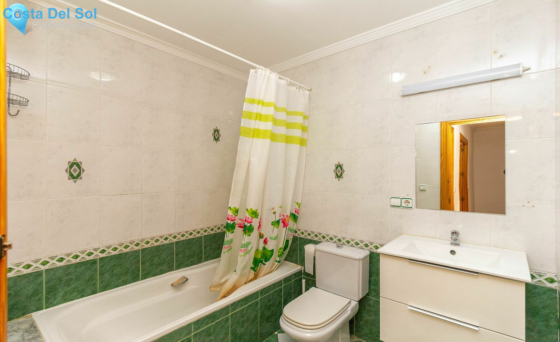 Ground Floor Apartment in Benalmadena Pueblo-1473169