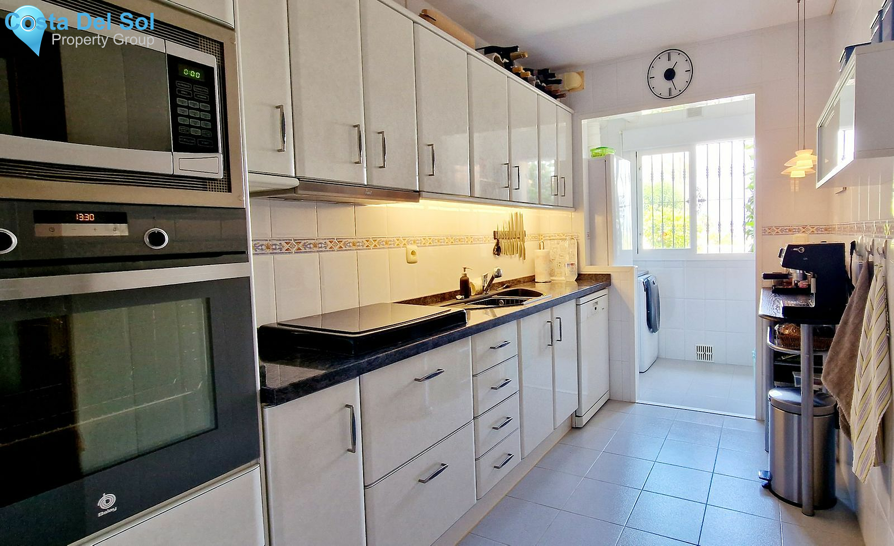 Ground Floor Apartment in Caleta de Vélez-1490750