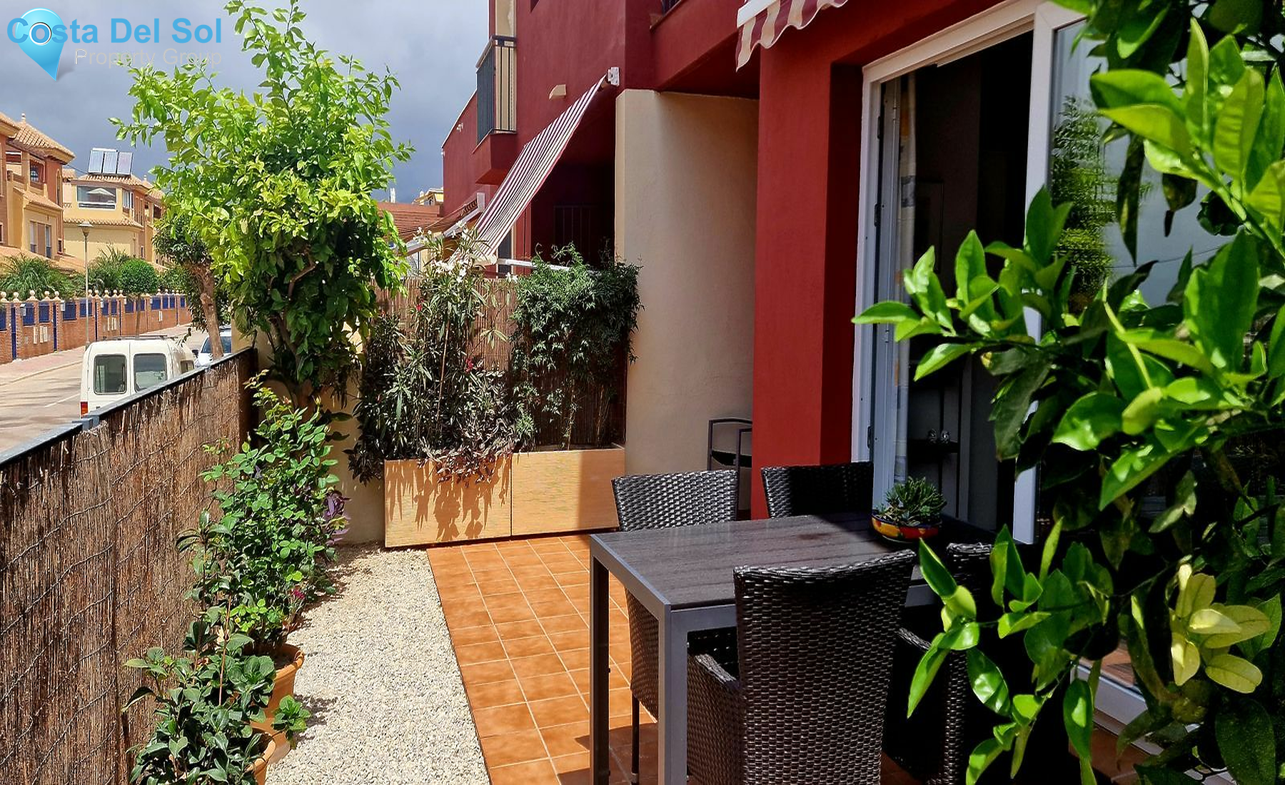 Ground Floor Apartment in Caleta de Vélez-1490756