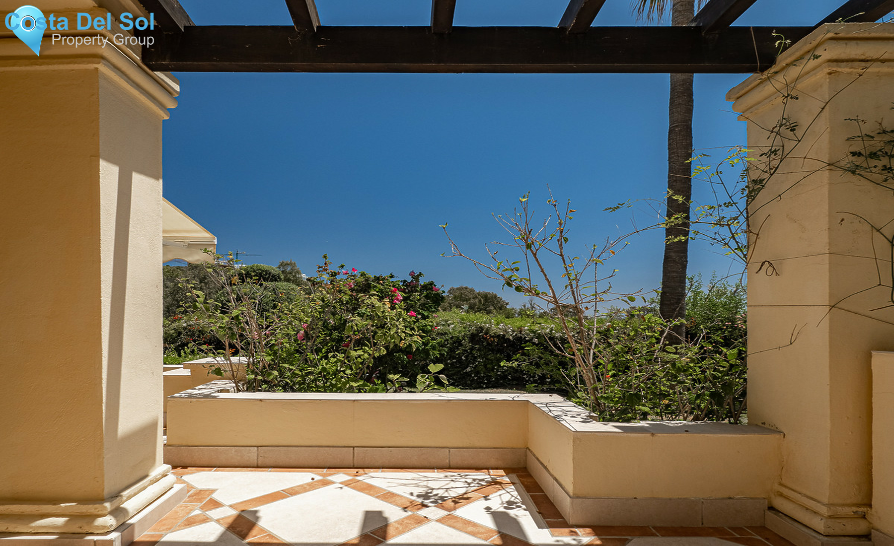 Ground Floor Apartment in Casares-1278184