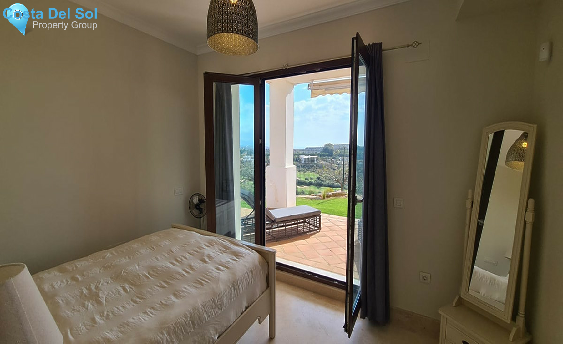 Ground Floor Apartment in Casares-1298250