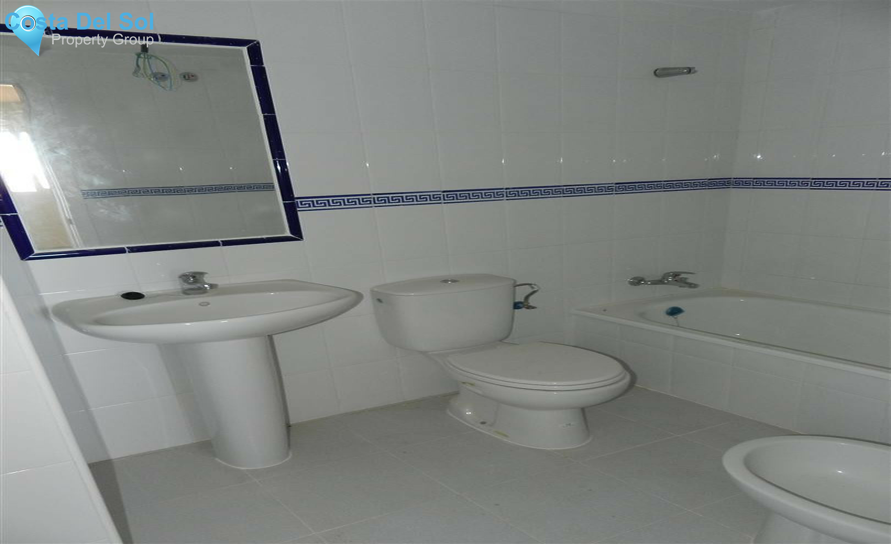 Ground Floor Apartment in Casares-1360478