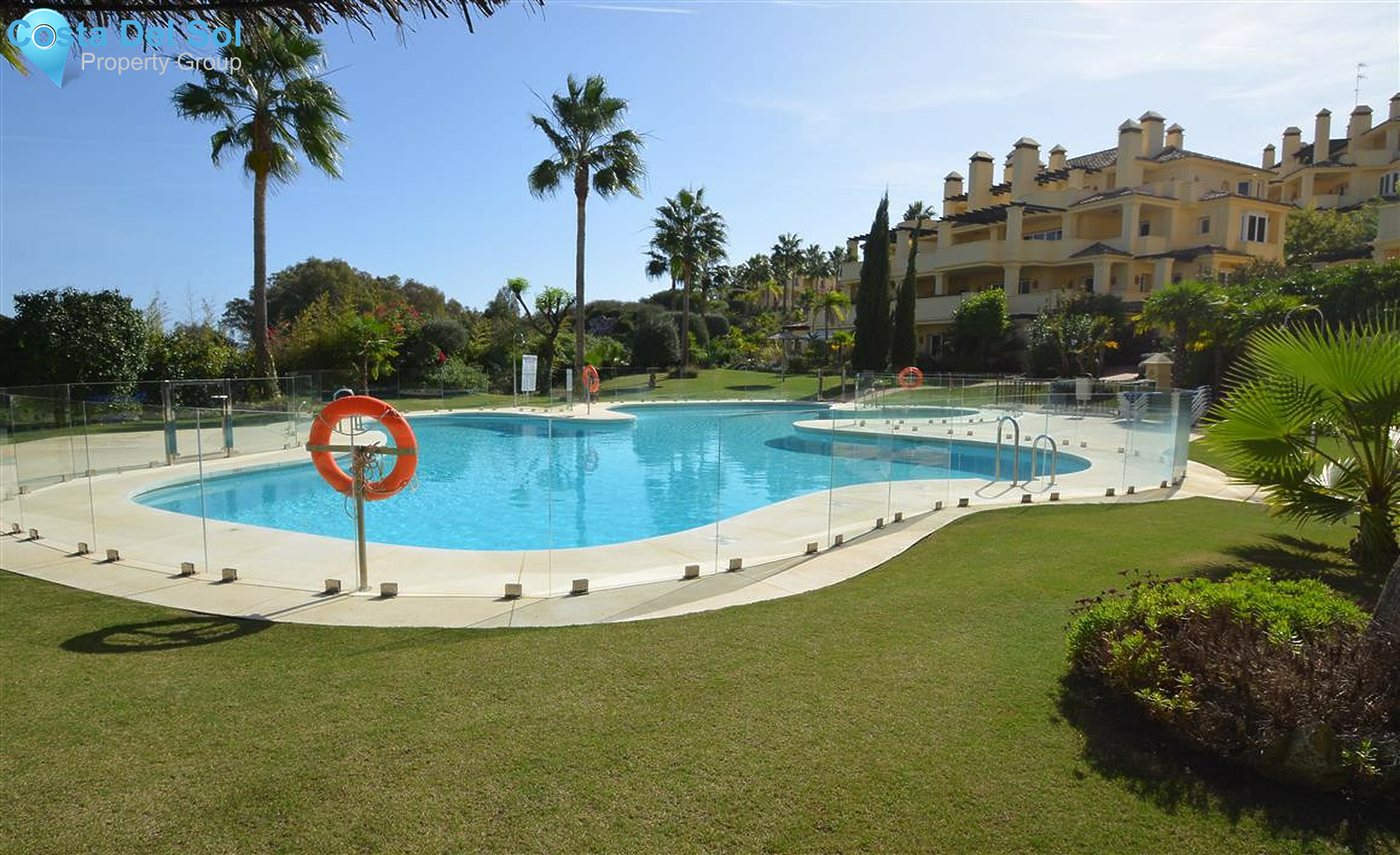 Ground Floor Apartment in Casares-1507094