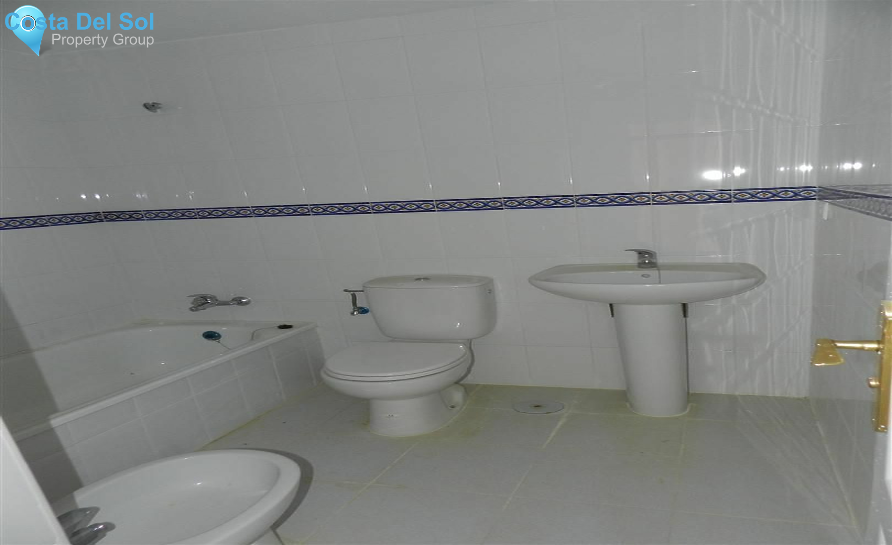Ground Floor Apartment in Casares-1449773