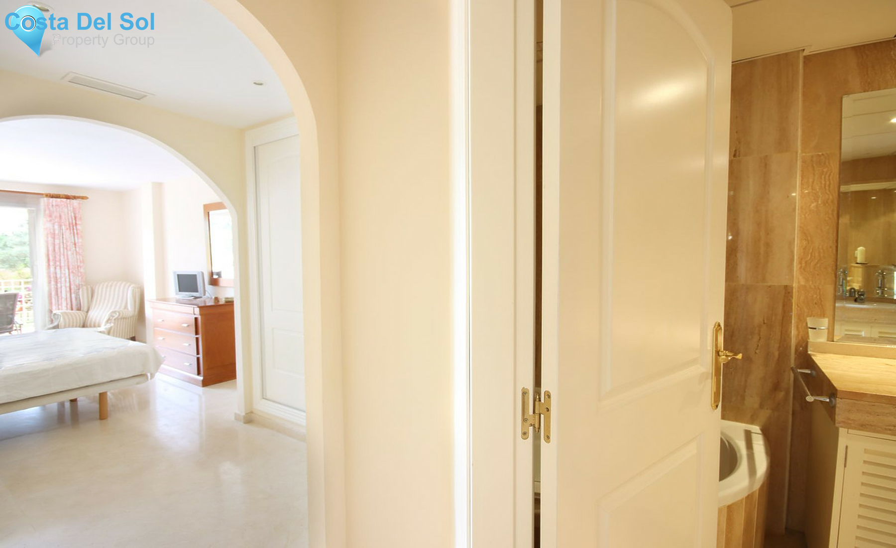 Ground Floor Apartment in Elviria-1267210