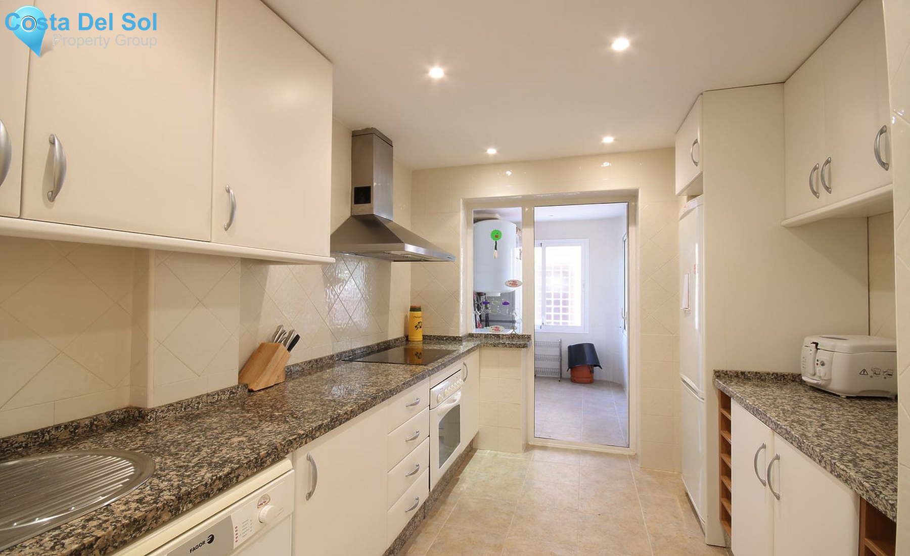 Ground Floor Apartment in Elviria-1267216