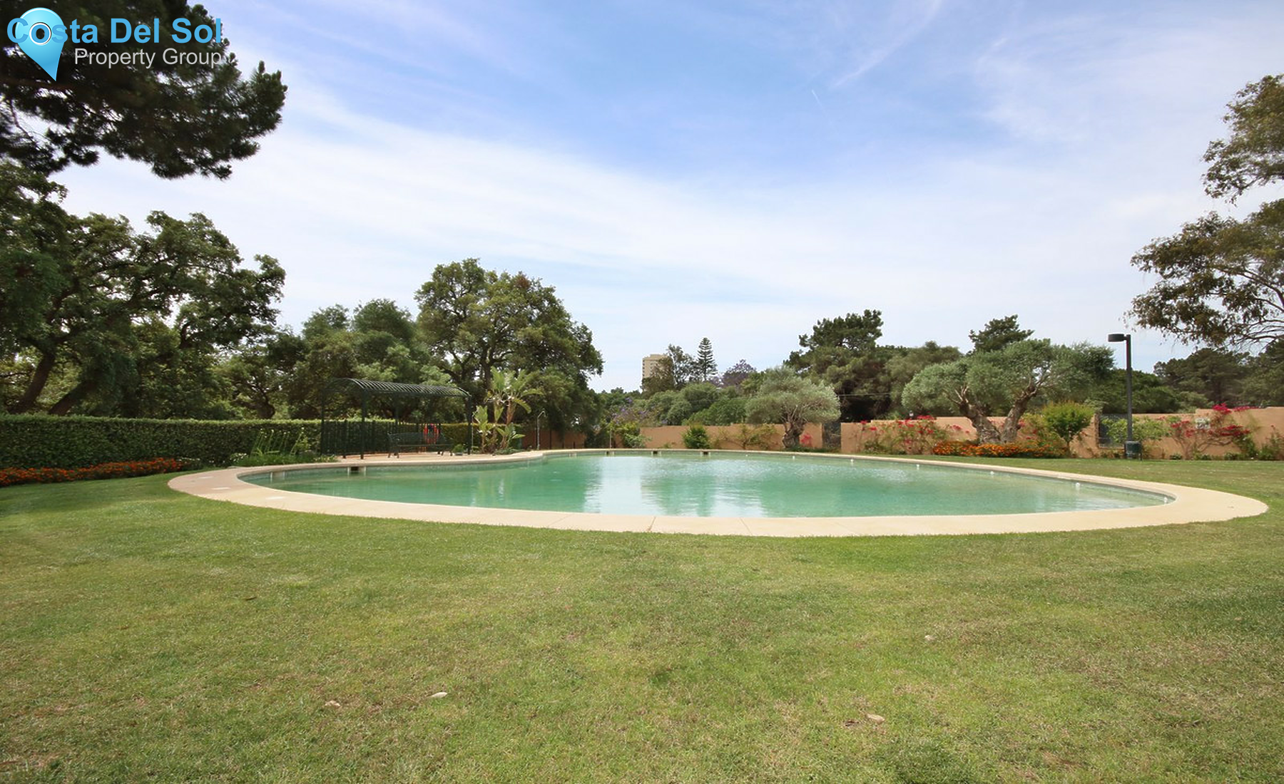 Ground Floor Apartment in Elviria-1267199