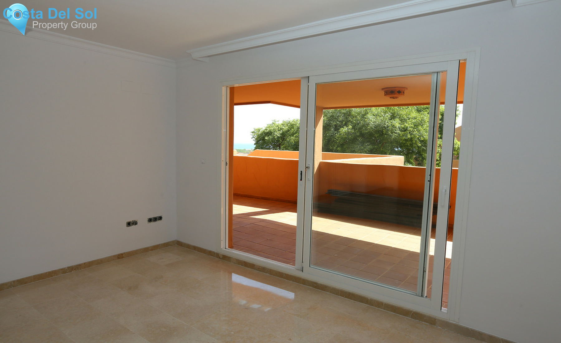 Ground Floor Apartment in Elviria-1347446