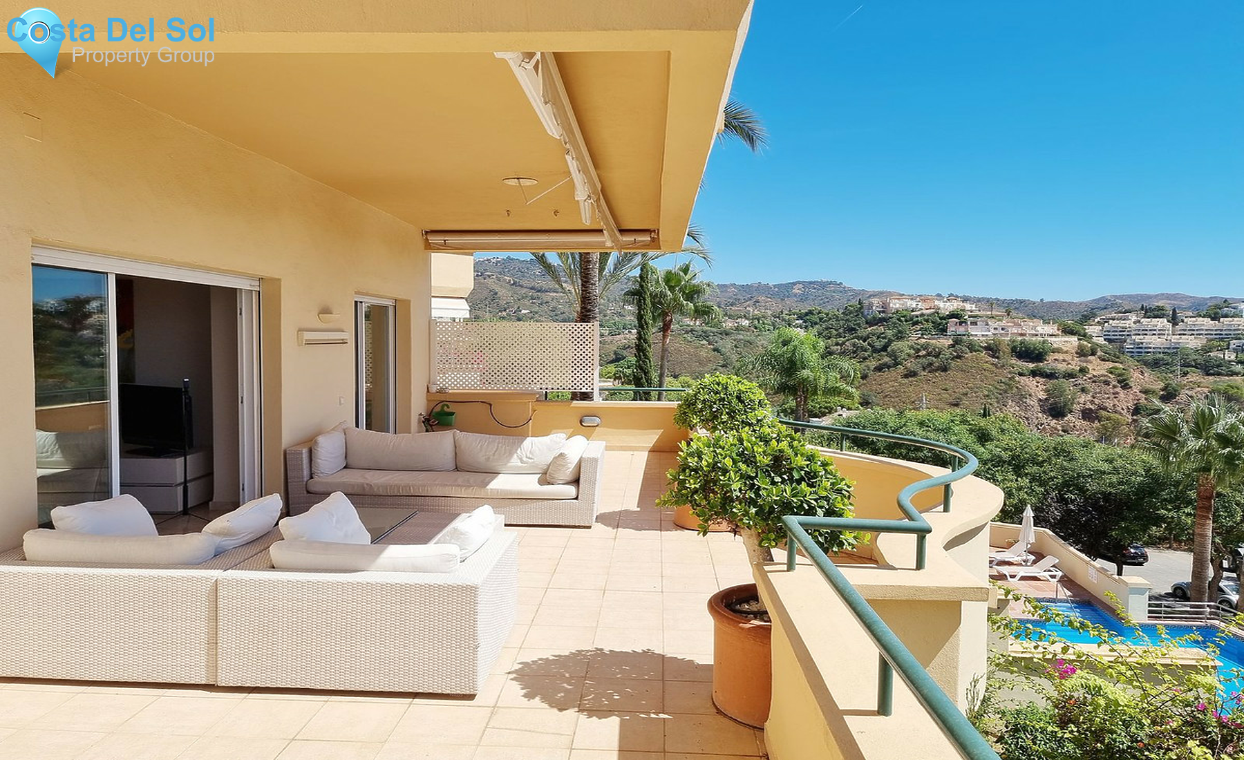 Ground Floor Apartment in Elviria-1410208