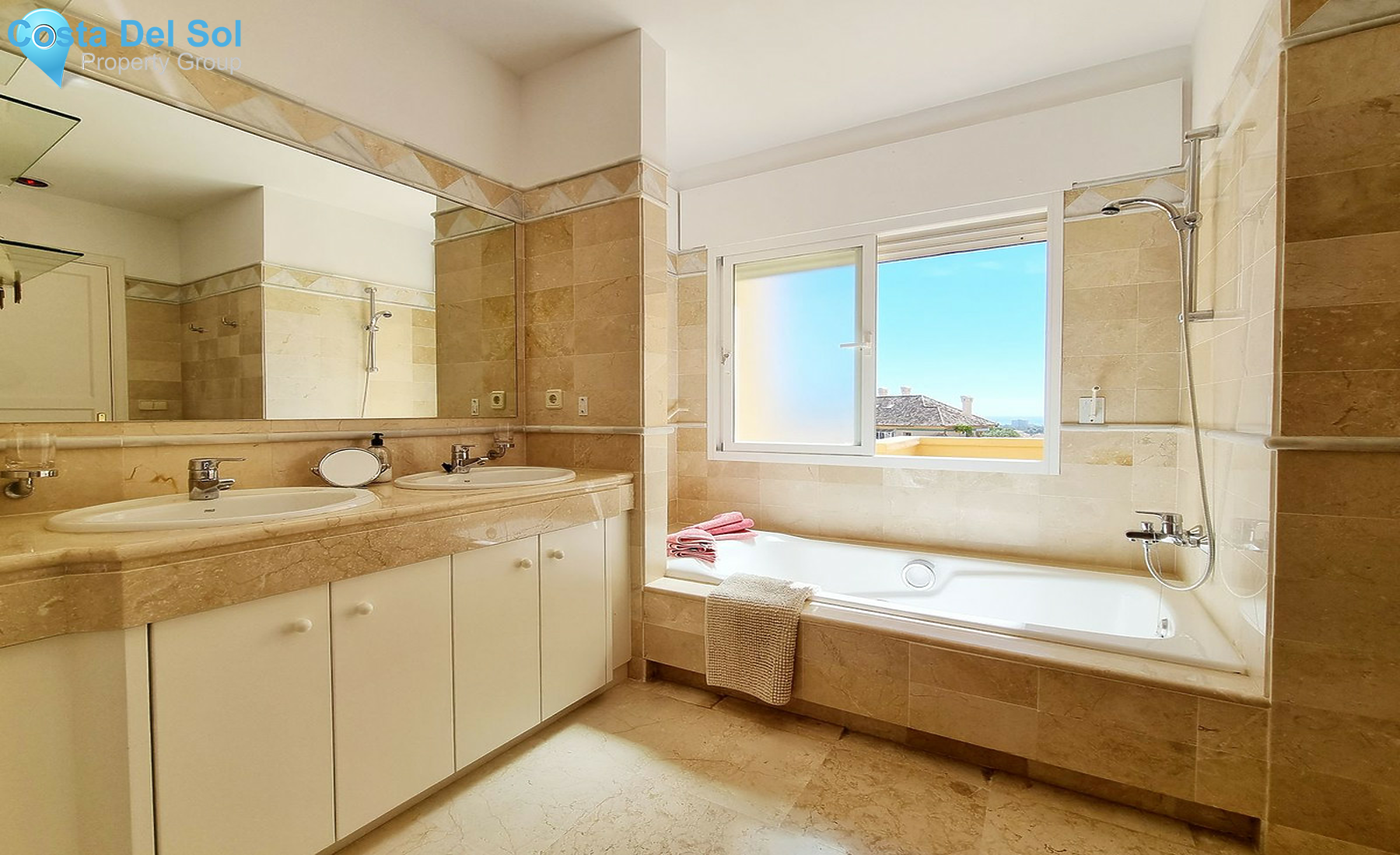 Ground Floor Apartment in Elviria-1410213