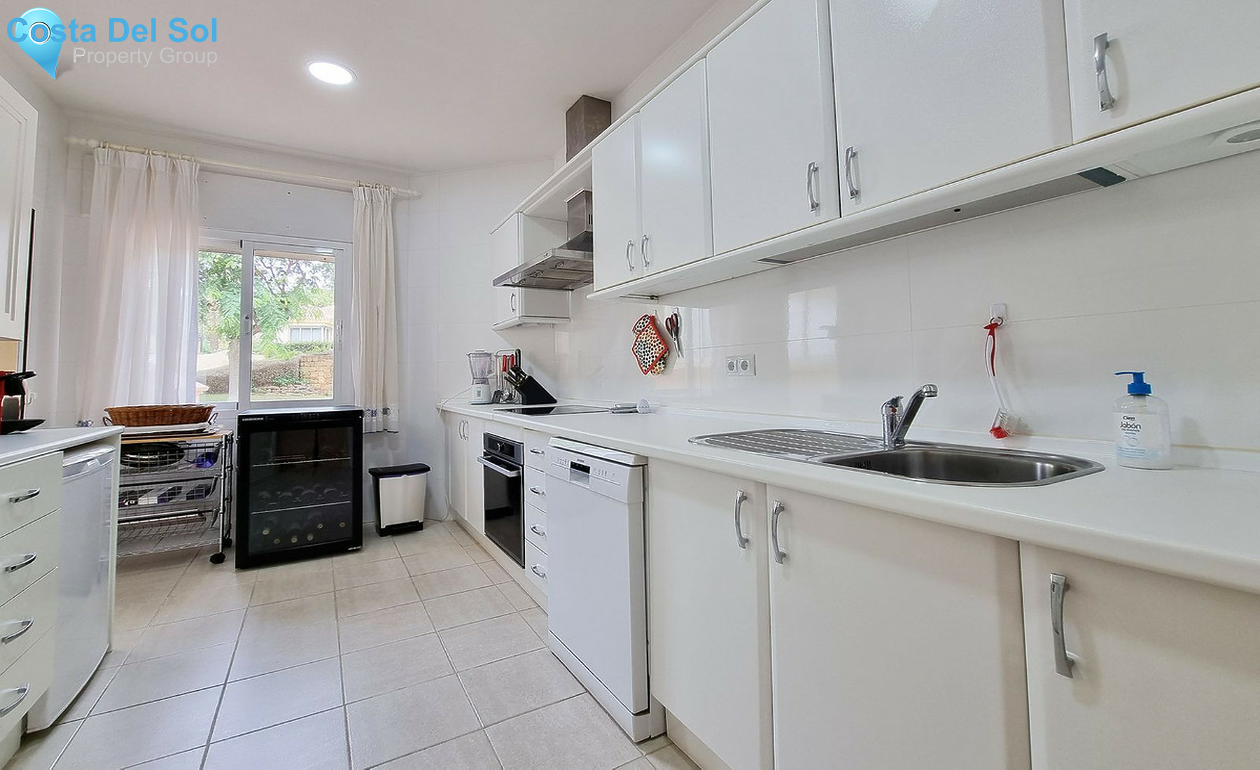 Ground Floor Apartment in Elviria-1410206