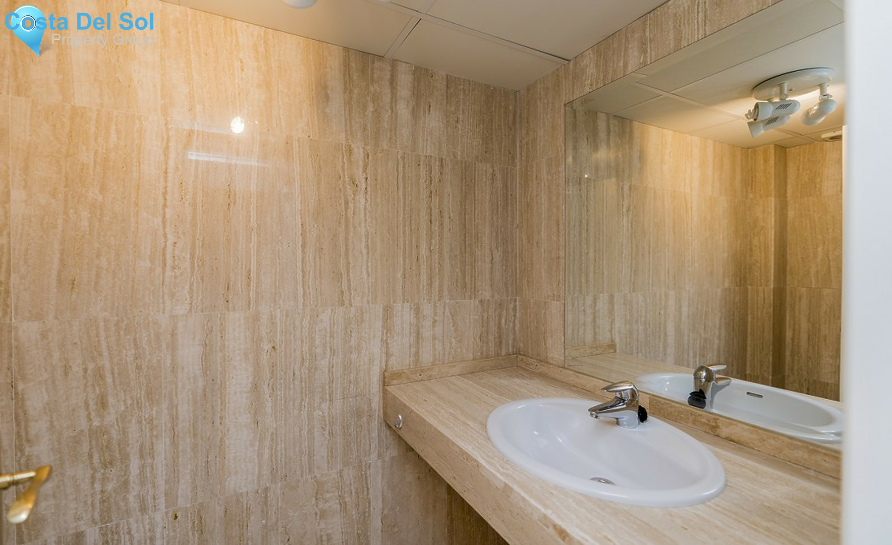 Ground Floor Apartment in Elviria-1457060