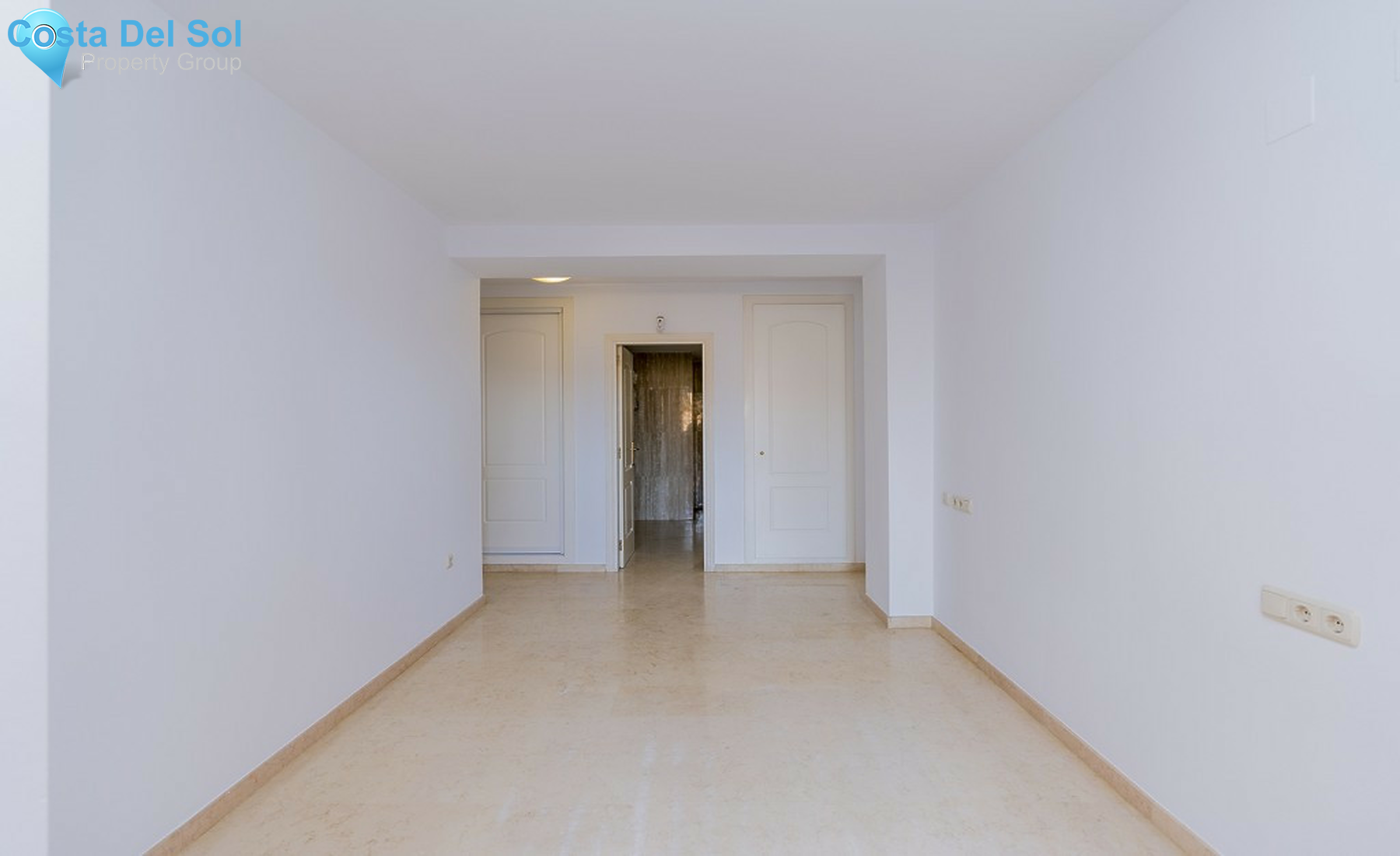 Ground Floor Apartment in Elviria-1457065