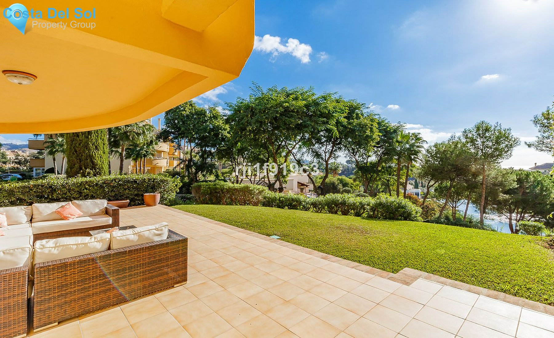 Ground Floor Apartment in Elviria-1527661