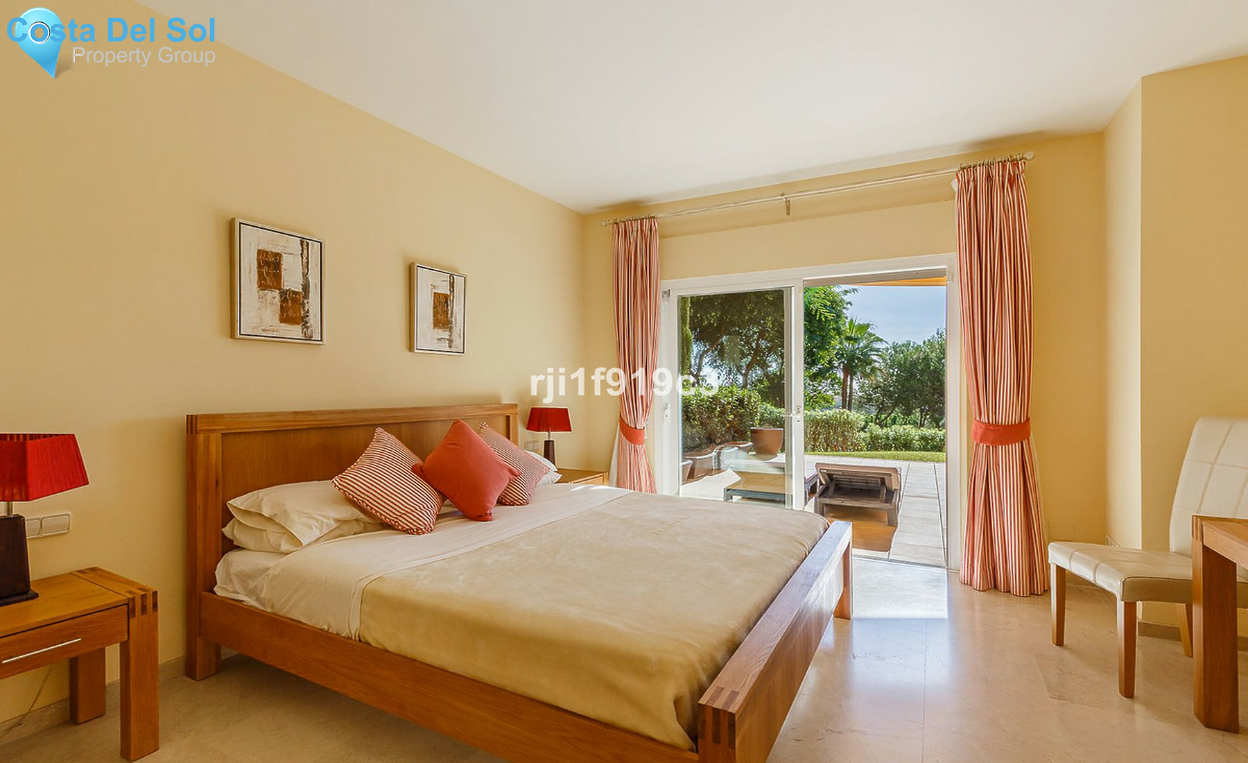 Ground Floor Apartment in Elviria-1527655