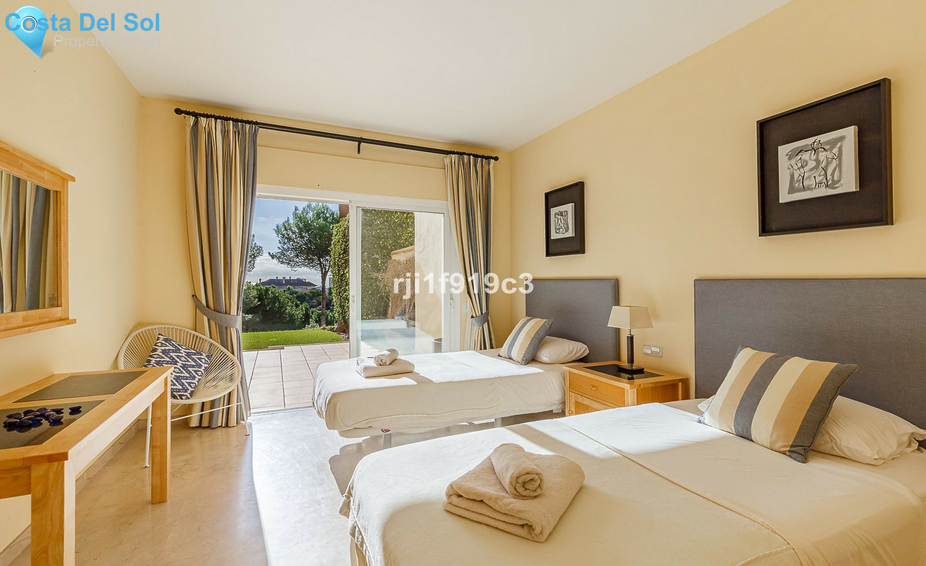 Ground Floor Apartment in Elviria-1527656