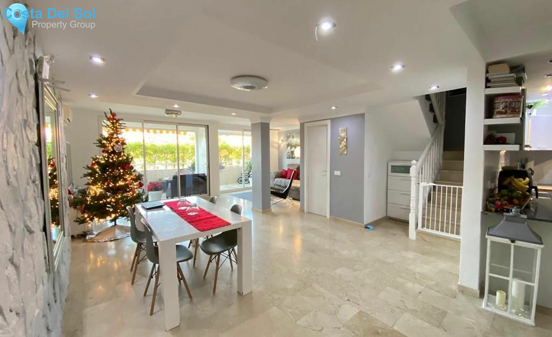 Middle Floor Apartment in Elviria-1158799