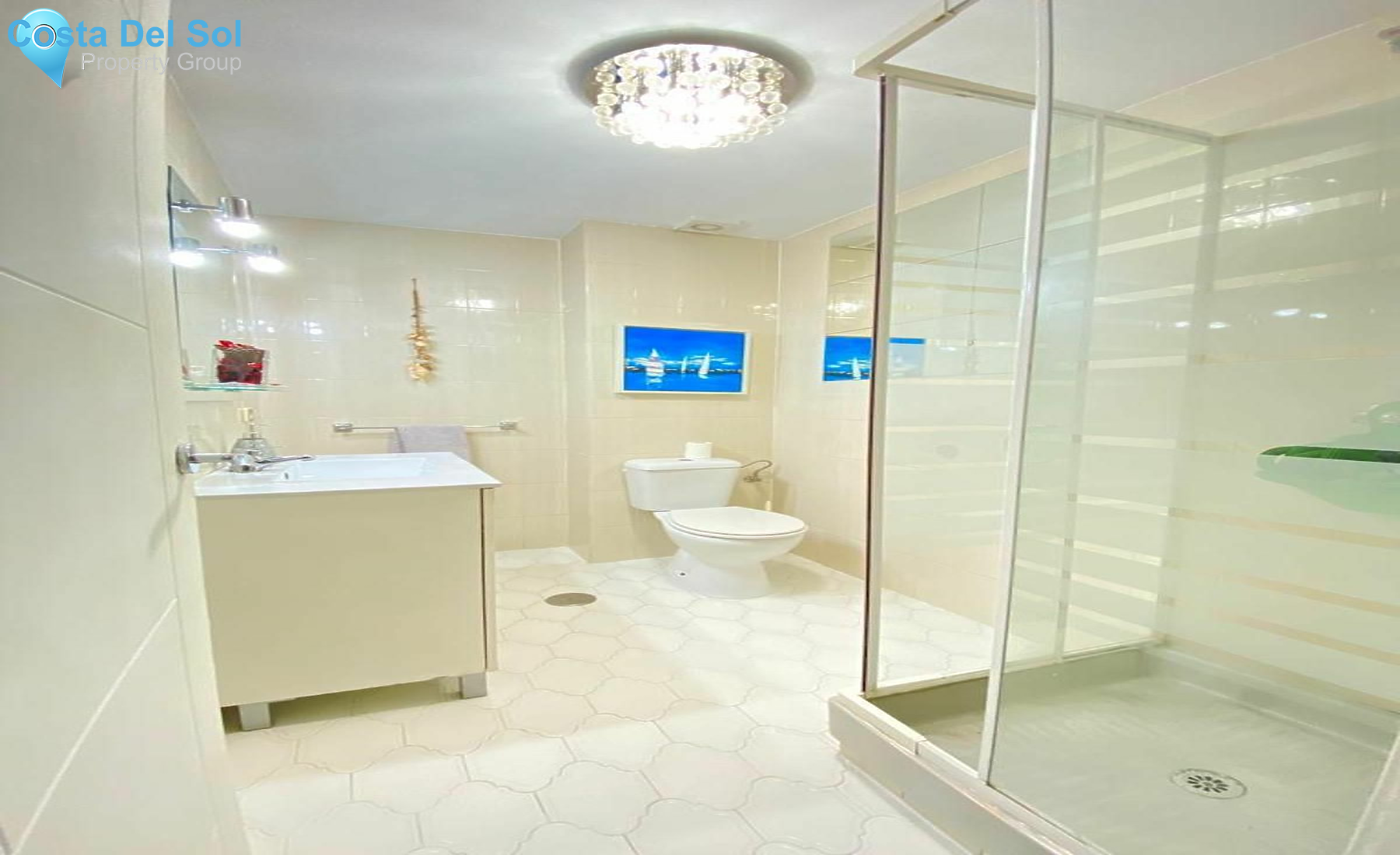 Middle Floor Apartment in Elviria-1158812