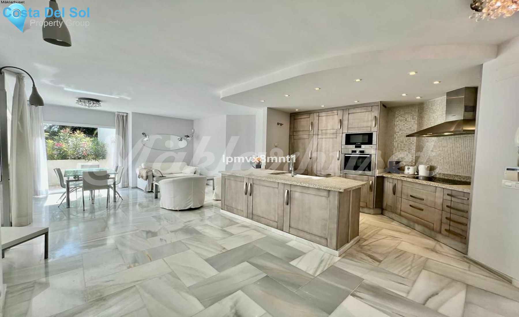 Ground Floor Apartment in Elviria-1417325