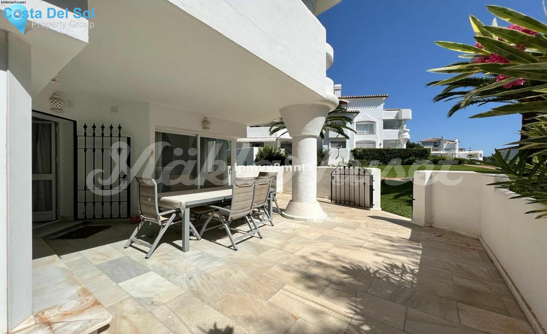 Ground Floor Apartment in Elviria-1417326