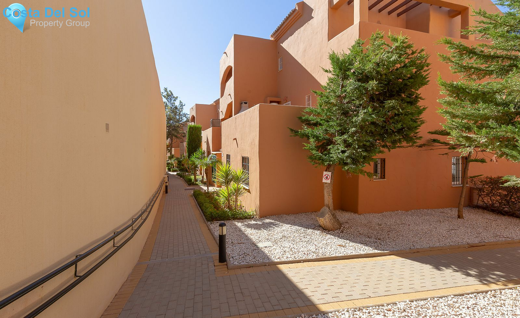 Ground Floor Apartment in Elviria-1487441
