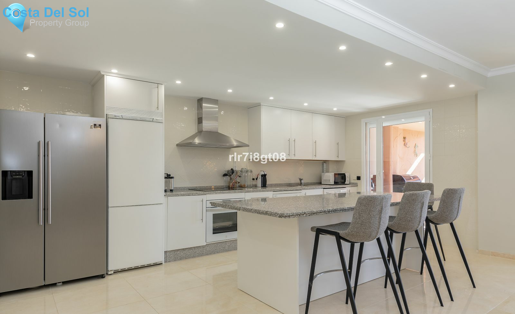 Ground Floor Apartment in Elviria-1490655