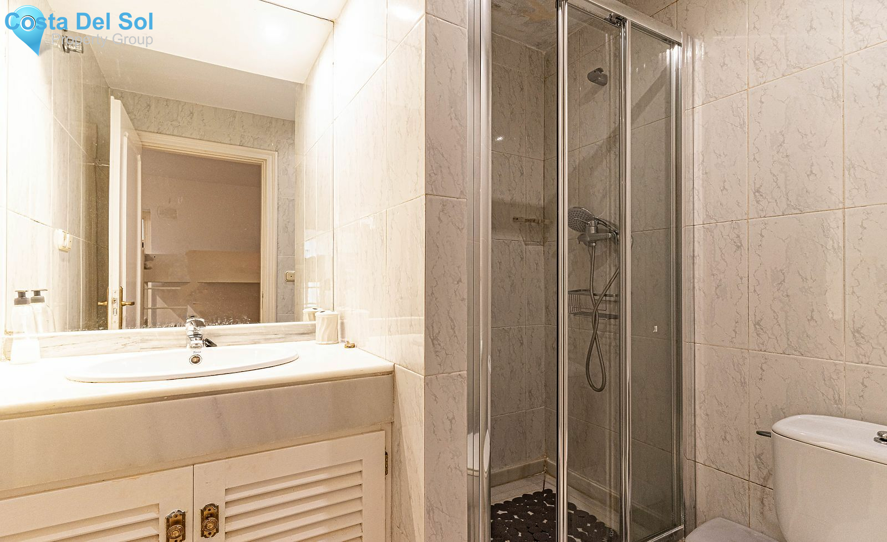 Ground Floor Apartment in Elviria-1530769