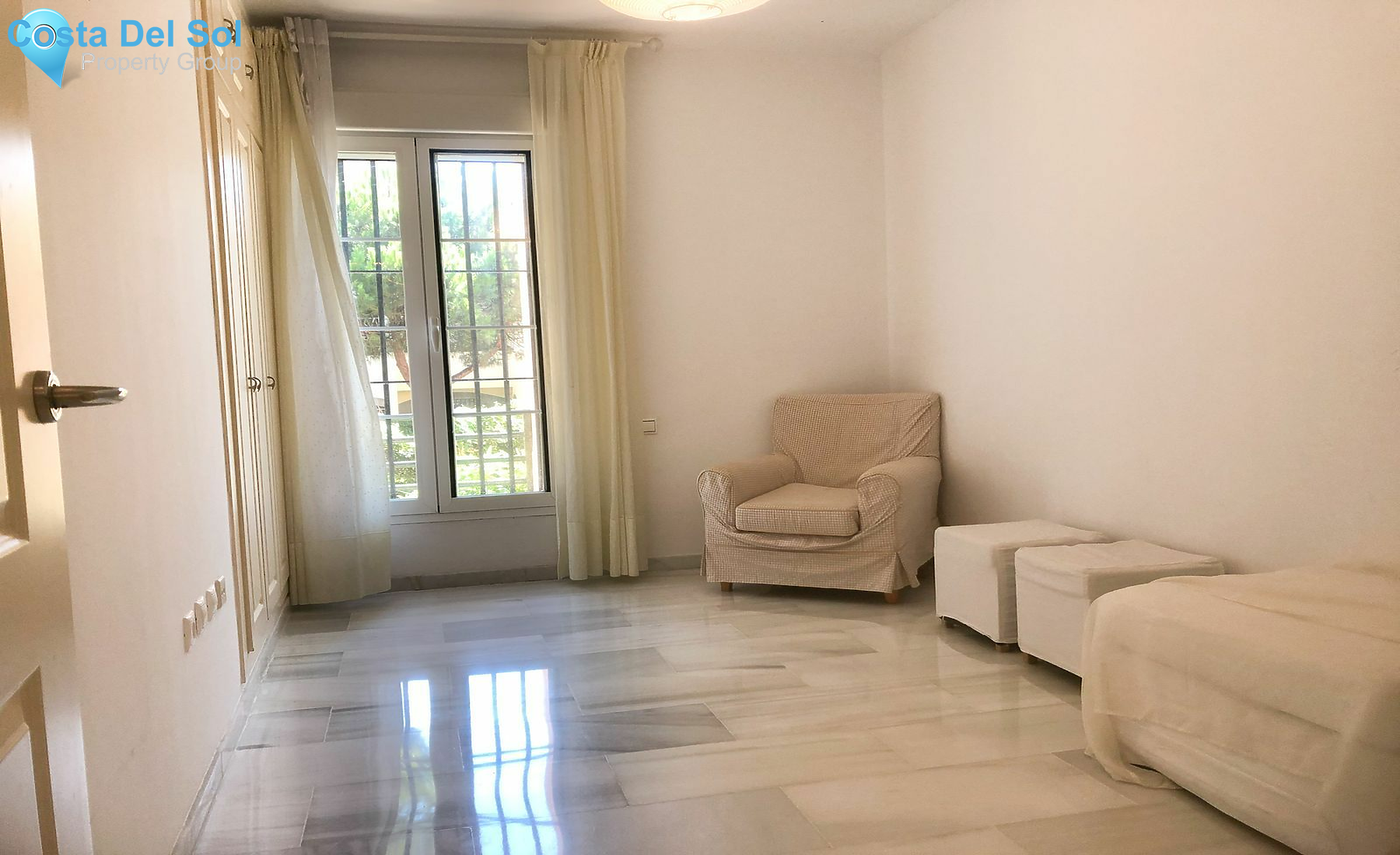 Ground Floor Apartment in Elviria-1551959