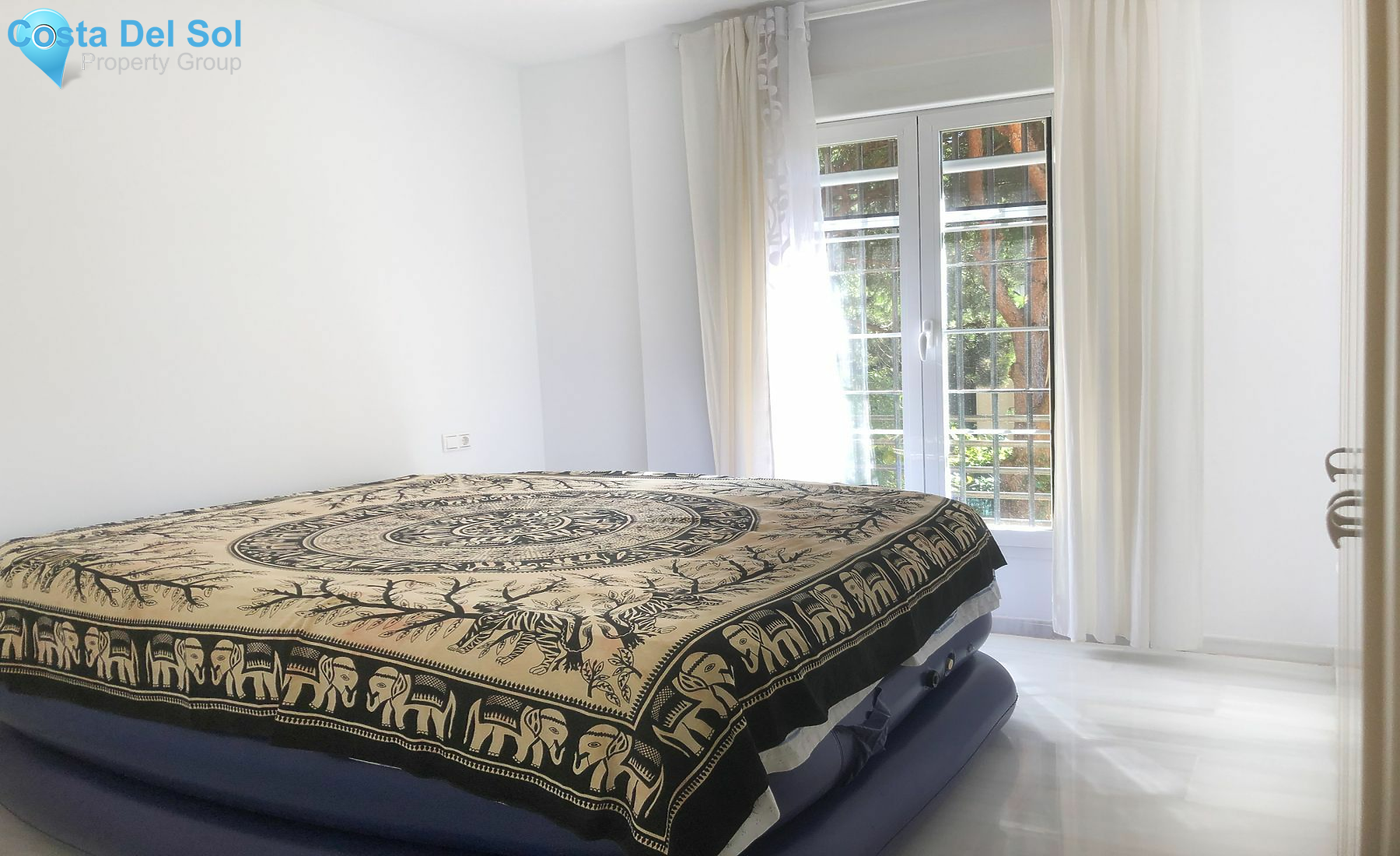 Ground Floor Apartment in Elviria-1551960