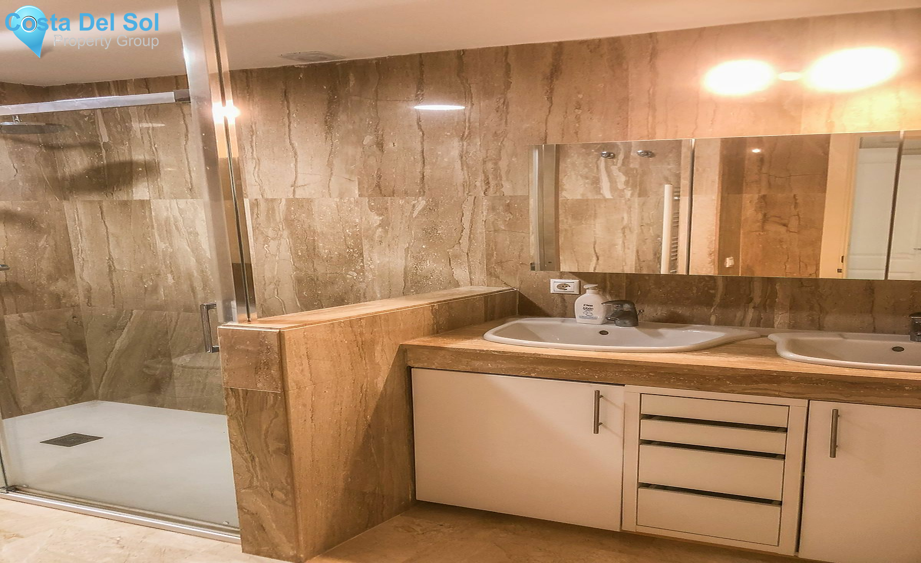 Ground Floor Apartment in Elviria-1551963