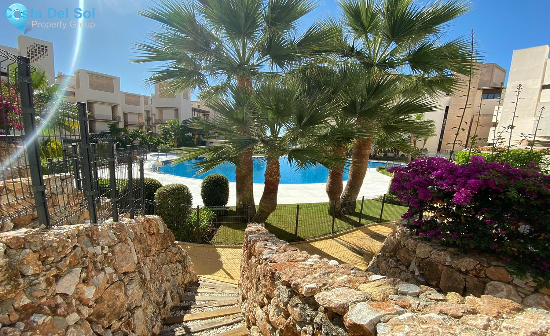 Ground Floor Apartment in Estepona-1243836