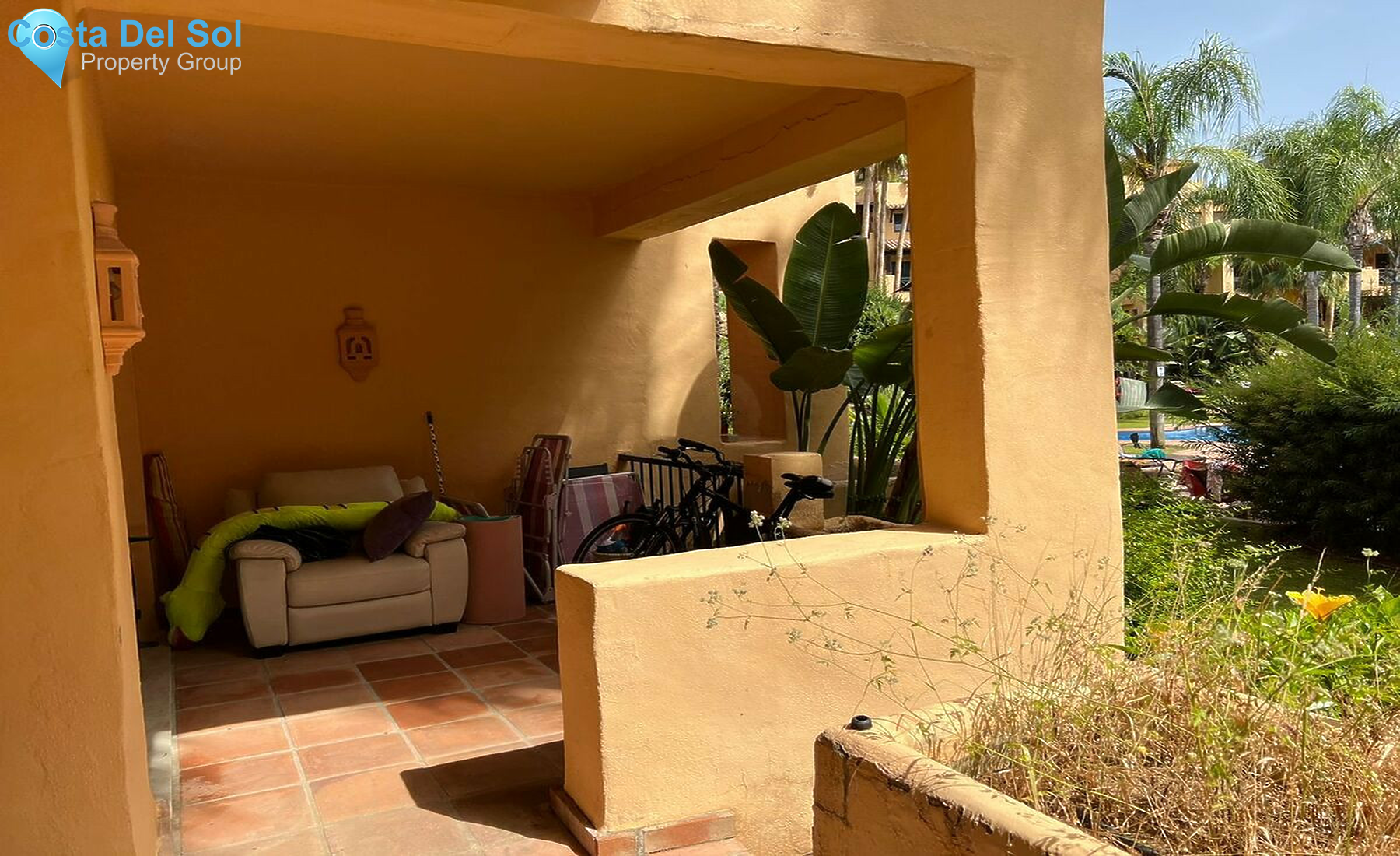 Ground Floor Apartment in Estepona-1247627