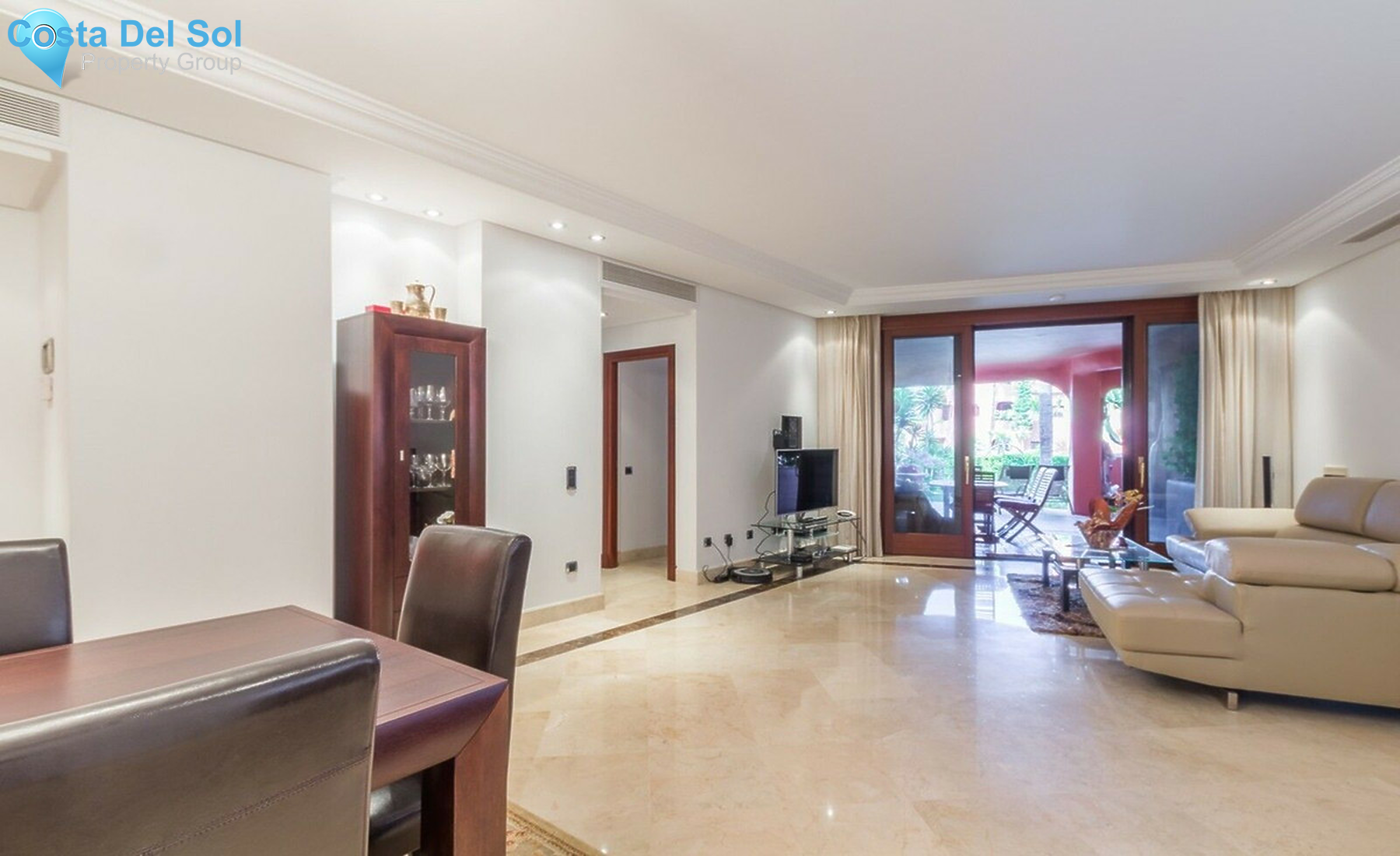 Ground Floor Apartment in Estepona-1266430